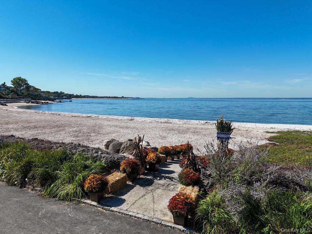 Single Family Mohring Bay  Nassau County, NY 11709, MLS-922169-43