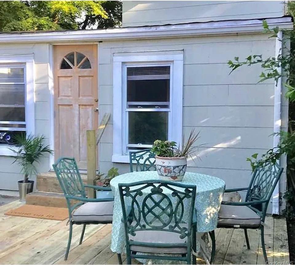 Single Family Brown  Nassau County, NY 11579, MLS-922177-2