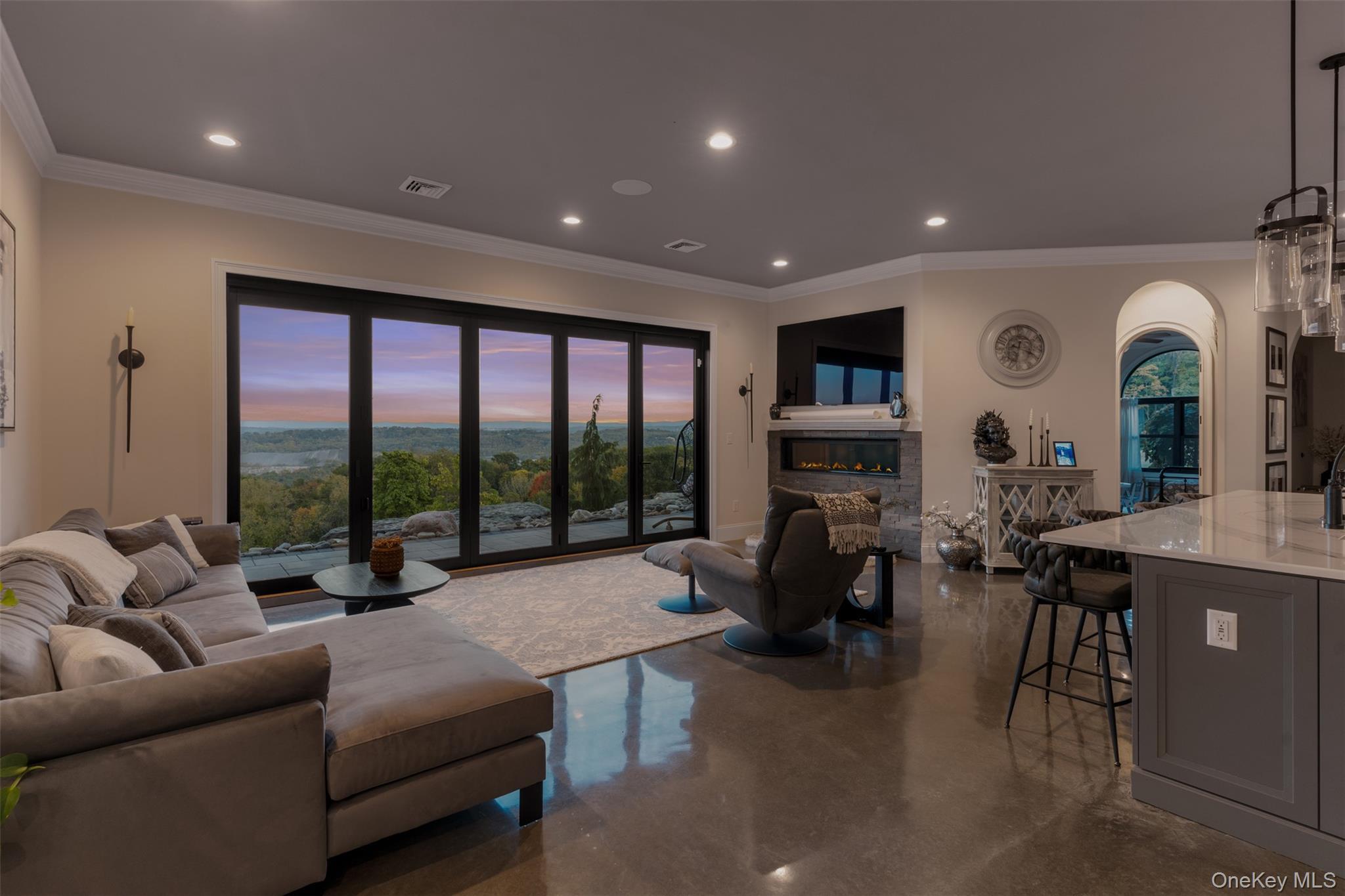 Single Family Route 9w Ulster County, NY 12542, MLS-922181-17