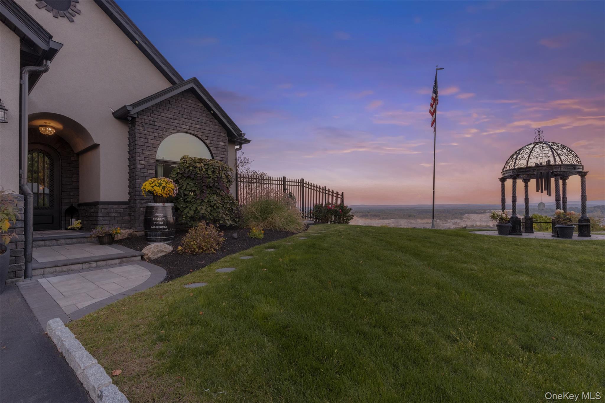 Single Family Route 9w Ulster County, NY 12542, MLS-922181-3