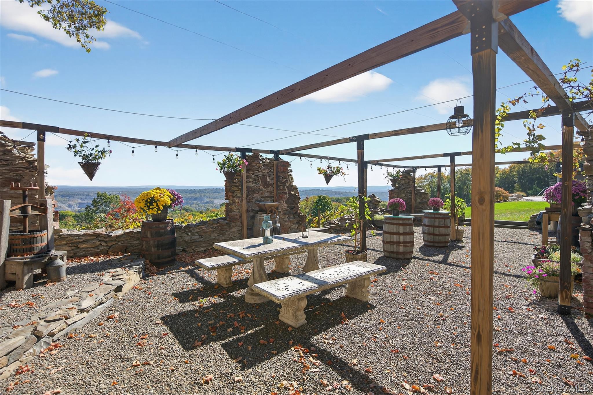 Single Family Route 9w Ulster County, NY 12542, MLS-922181-38