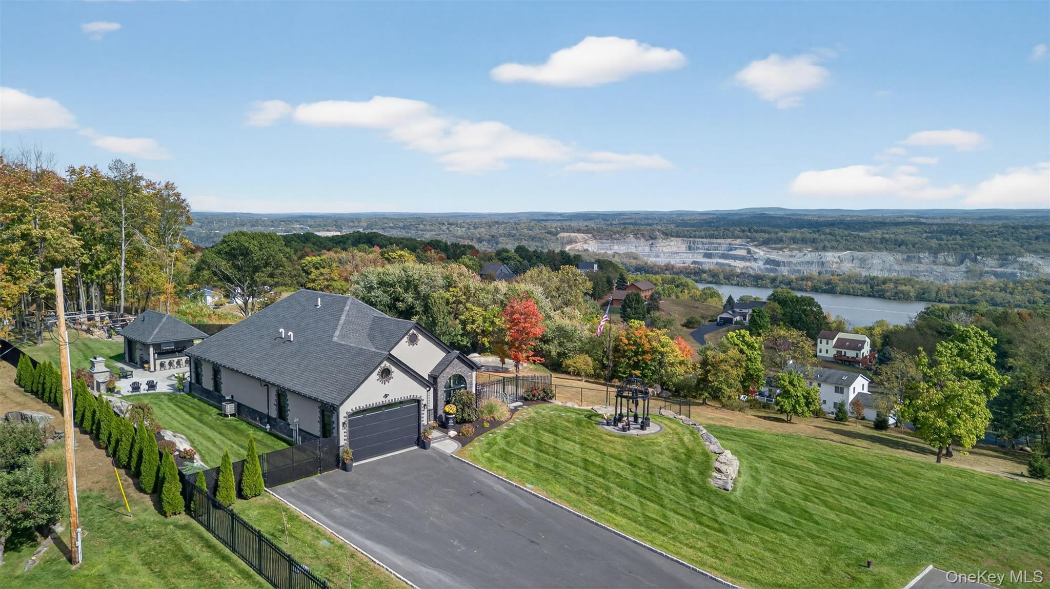 Single Family Route 9w Ulster County, NY 12542, MLS-922181-43