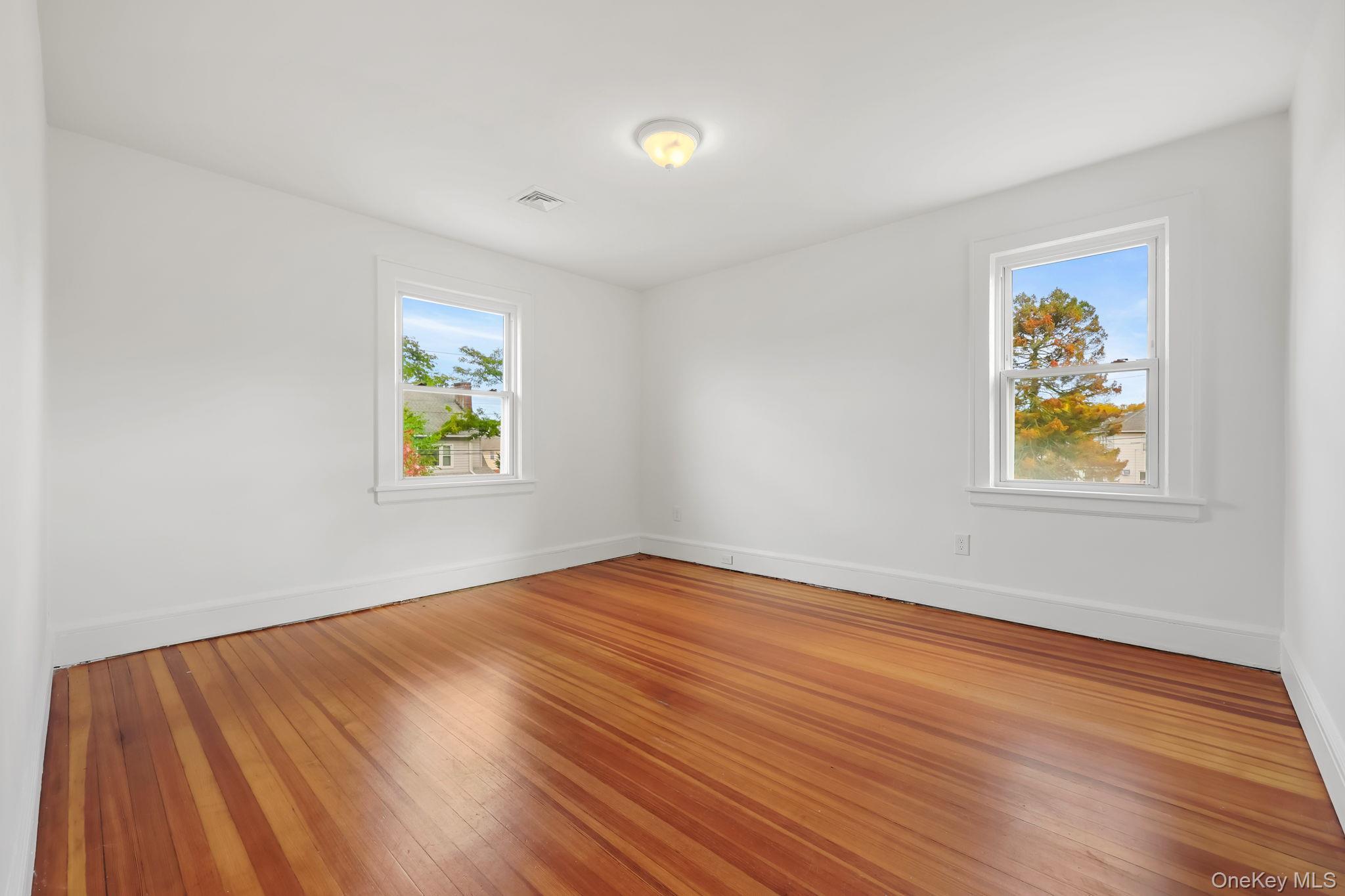 Single Family Rhodes  Westchester County, NY 10801, MLS-922187-10