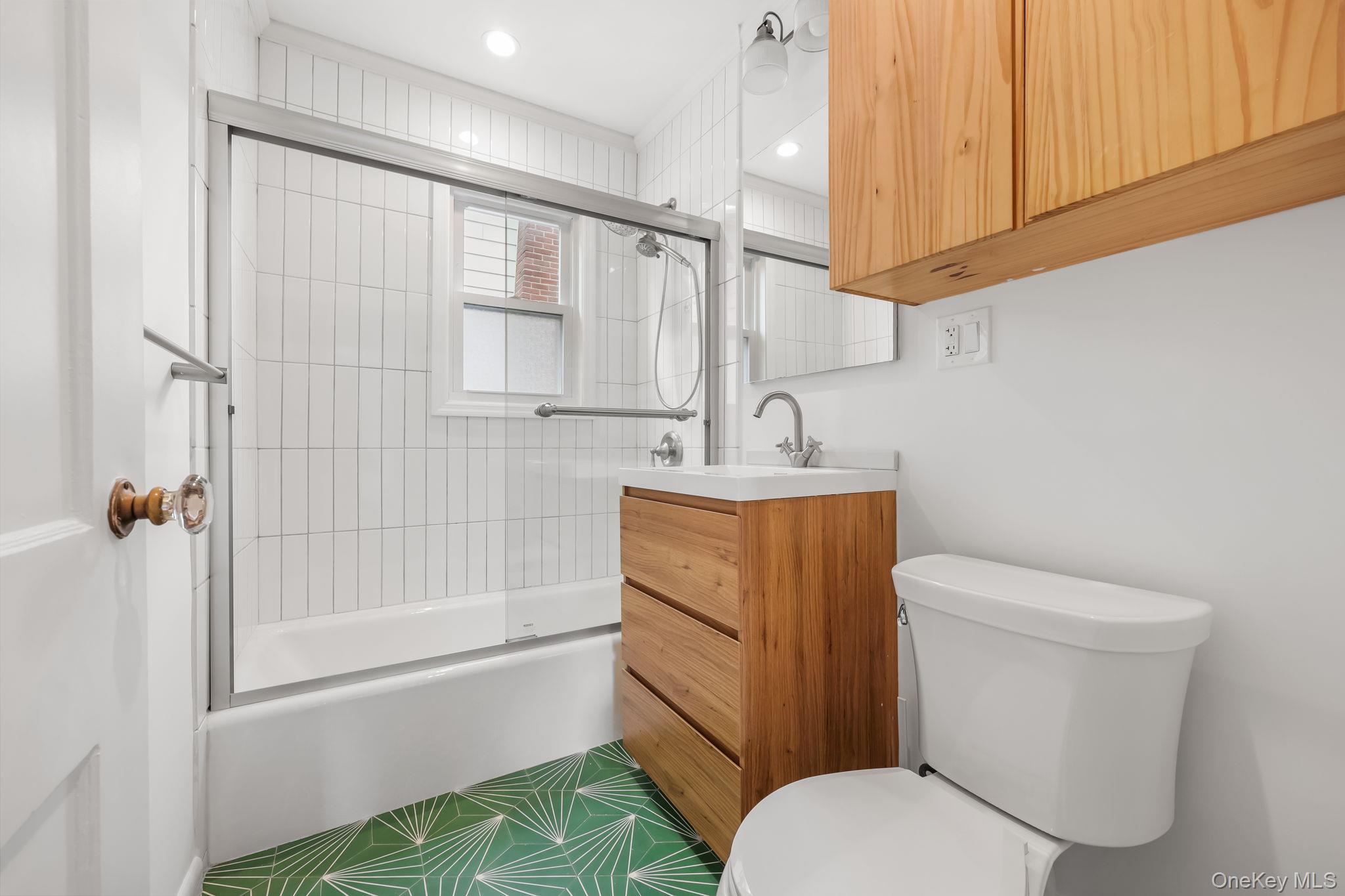 Single Family Rhodes  Westchester County, NY 10801, MLS-922187-12