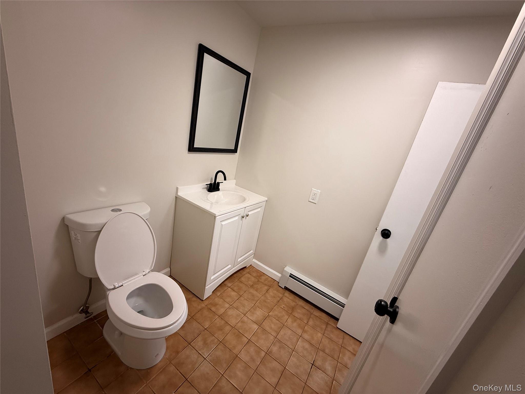 Single Family 2nd Suffolk County, NY 11722, MLS-922199-4