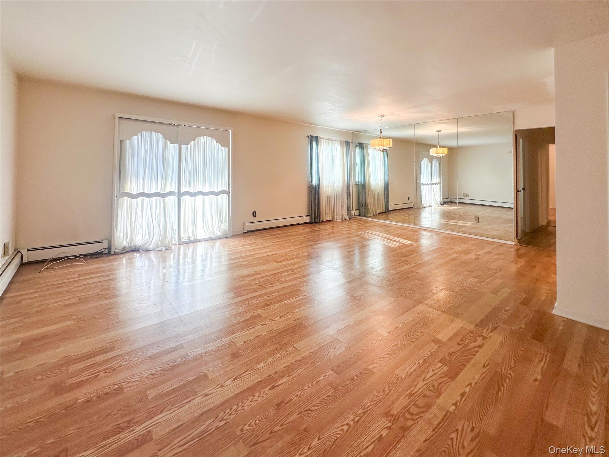 Condo Granada  Westchester County, NY 10603, MLS-922204-2
