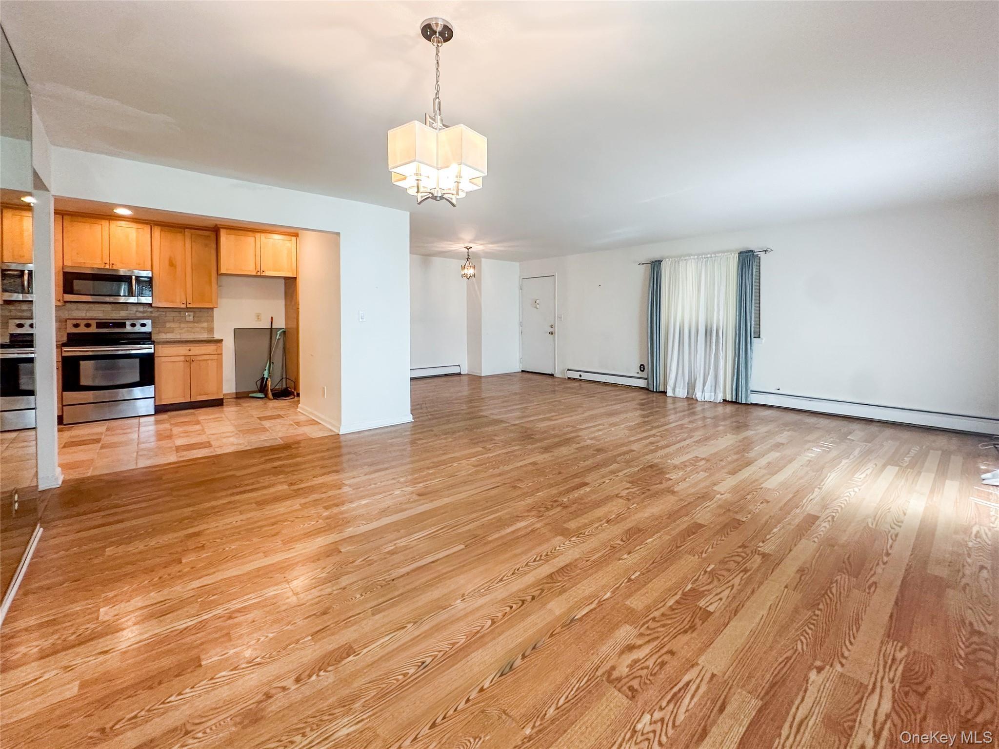 Condo Granada  Westchester County, NY 10603, MLS-922204-7