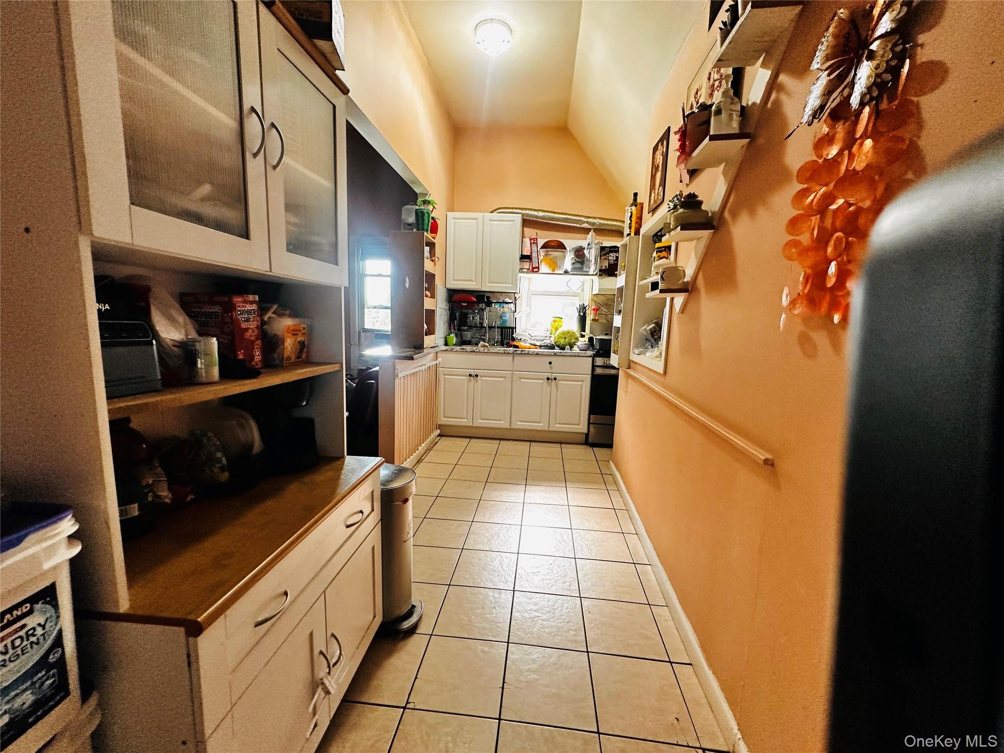 Single Family Flint Nassau County, NY 11550, MLS-922209-12