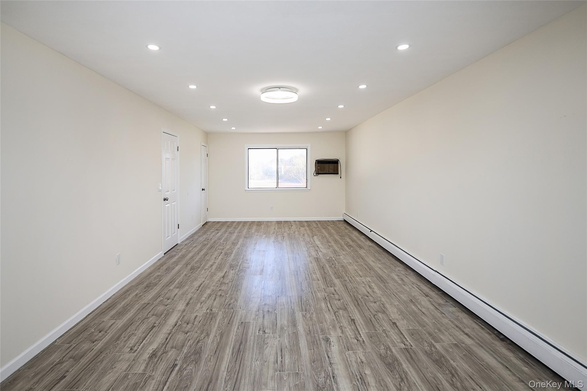 Single Family Deer Lake Suffolk County, NY 11703, MLS-922212-23