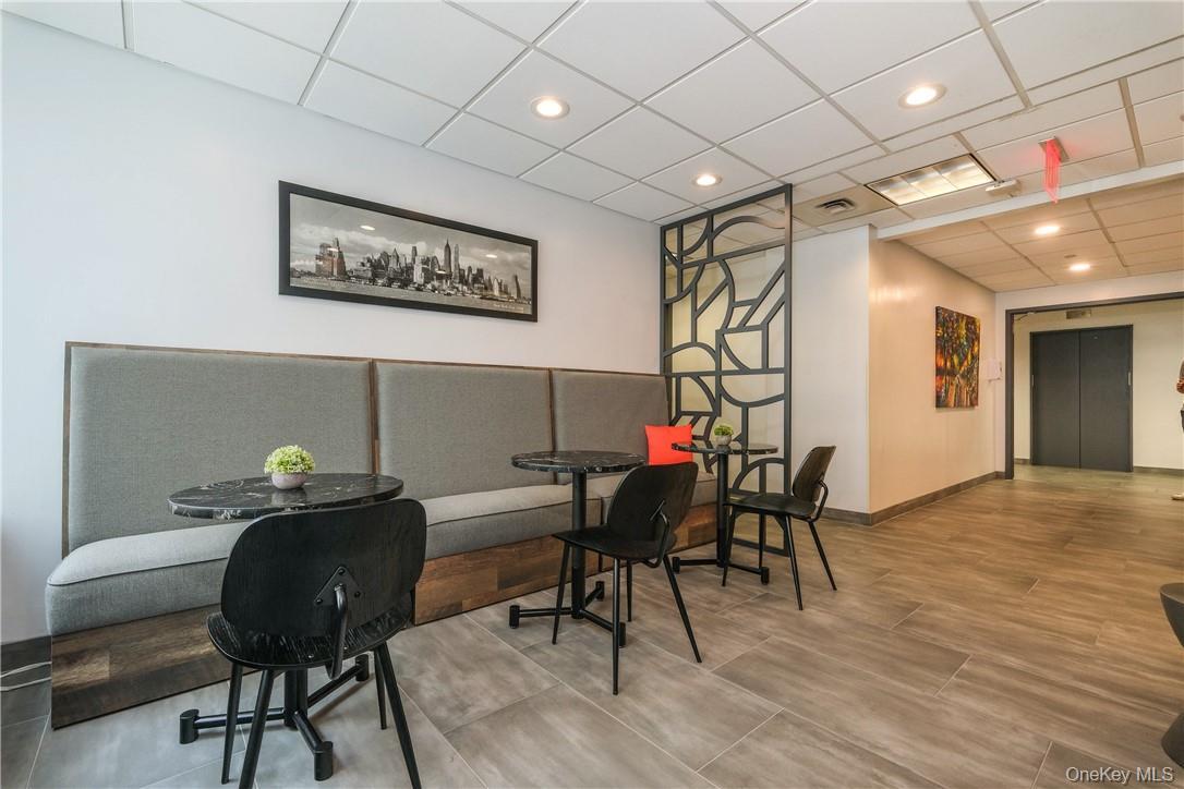 Commercial Lease 3  Manhattan, NY 10017, MLS-922214-12