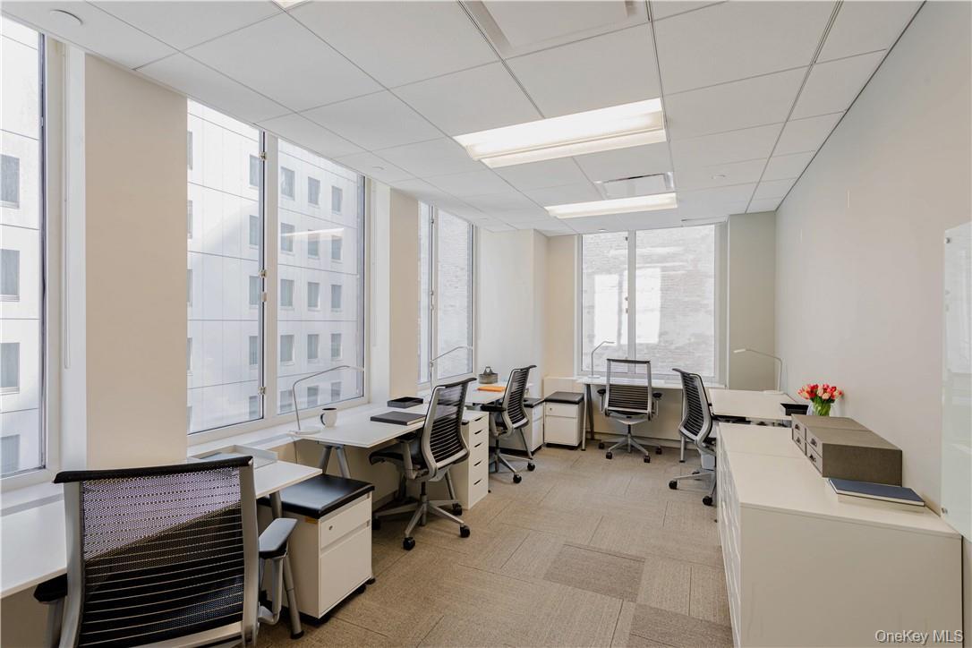 Commercial Lease 6th Manhattan, NY 10036, MLS-922218-4