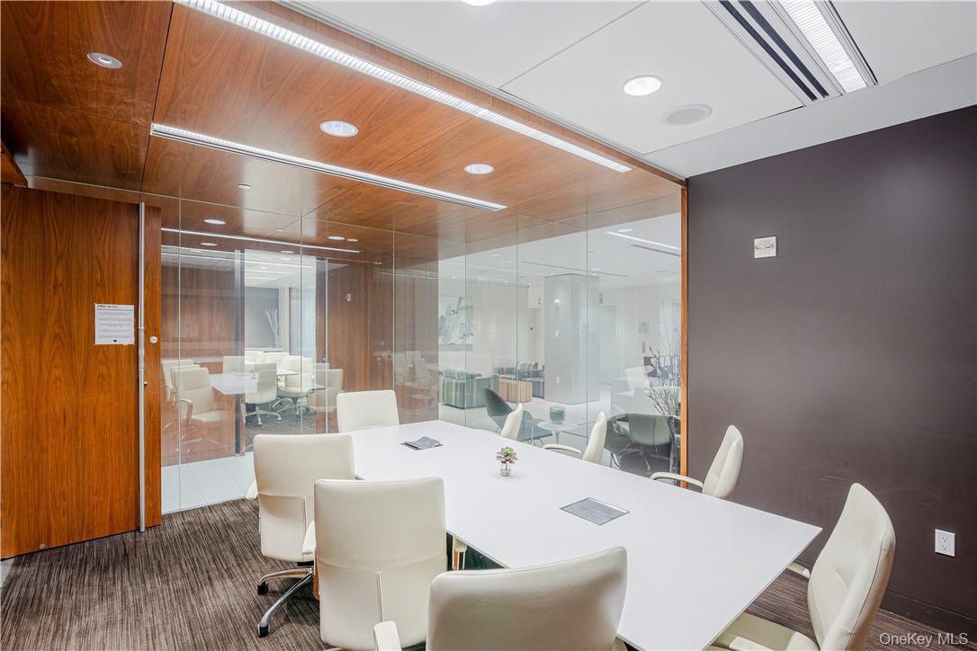 Commercial Lease 6th Manhattan, NY 10036, MLS-922218-6