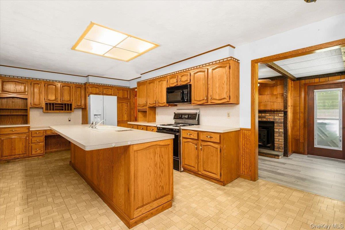 Single Family Big Island  Orange County, NY 10921, MLS-922219-16