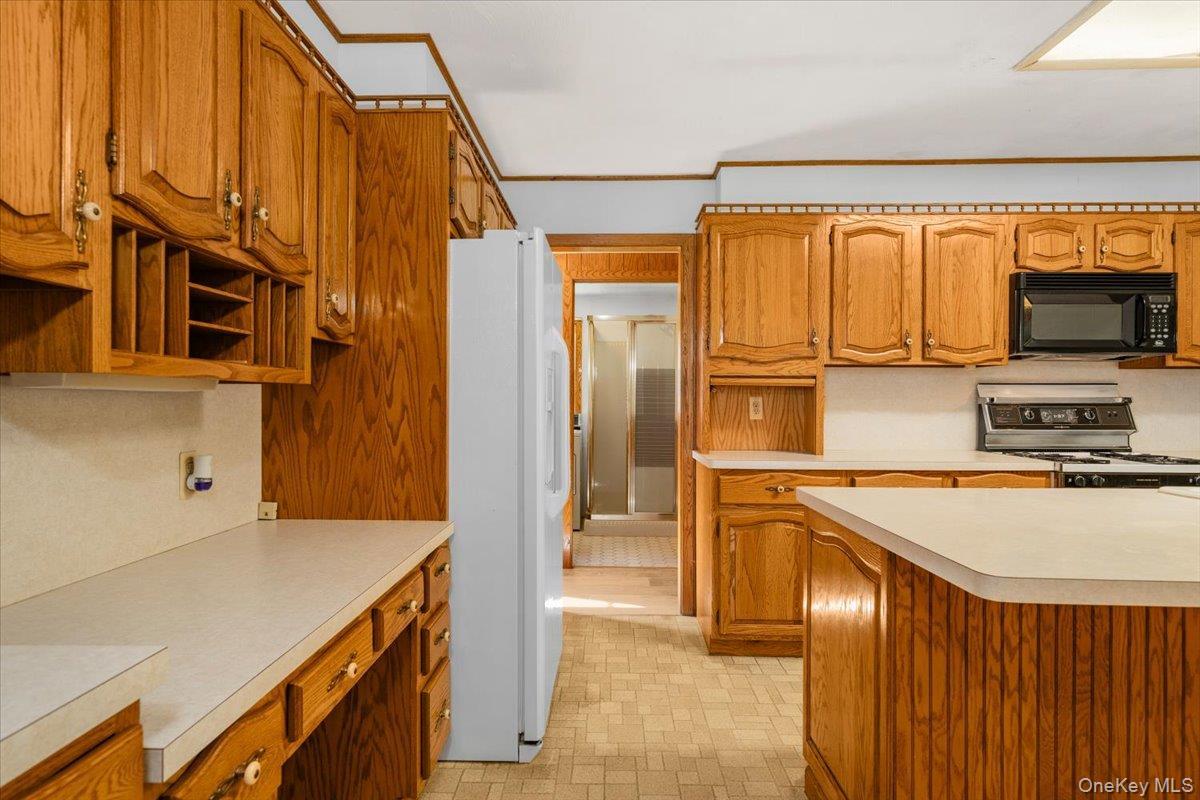 Single Family Big Island  Orange County, NY 10921, MLS-922219-17