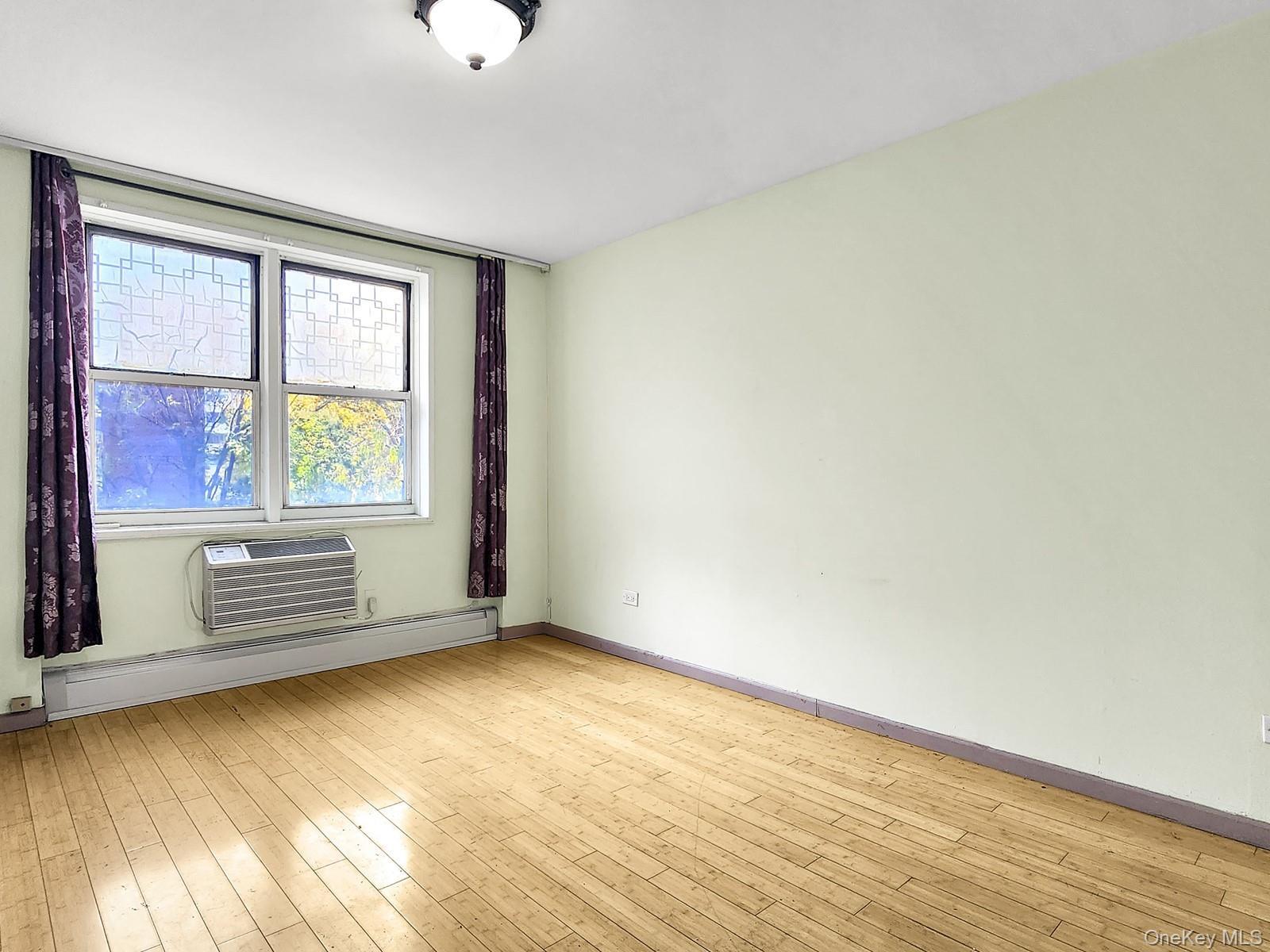 Condo 34th  Queens, NY 11354, MLS-922236-7