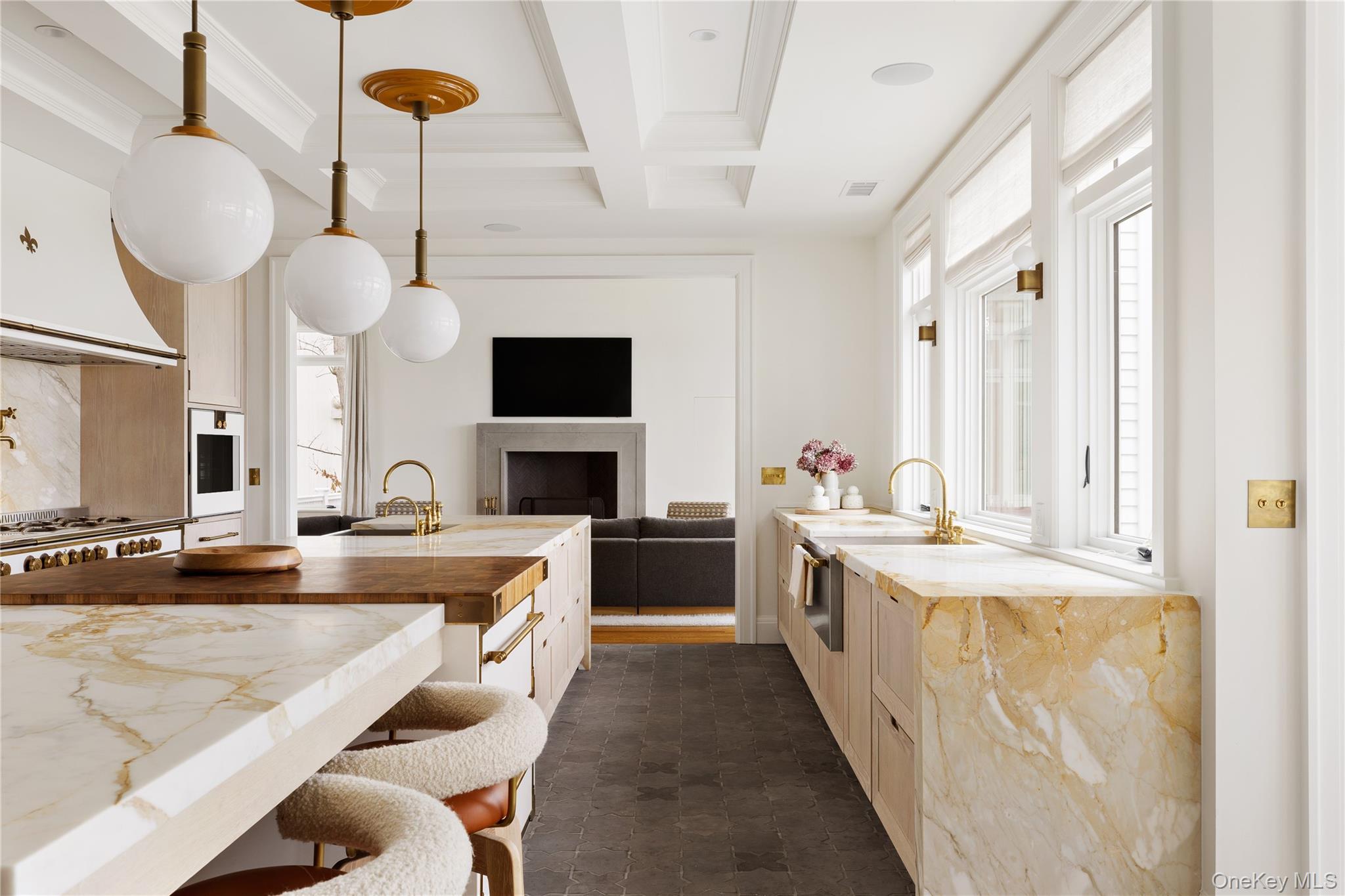 Single Family Hommocks Westchester County, NY 10538, MLS-922244-12