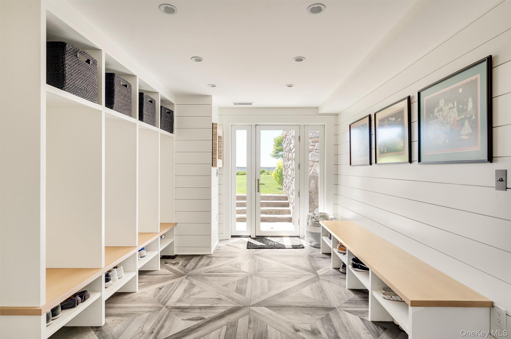 Single Family Hommocks Westchester County, NY 10538, MLS-922244-38