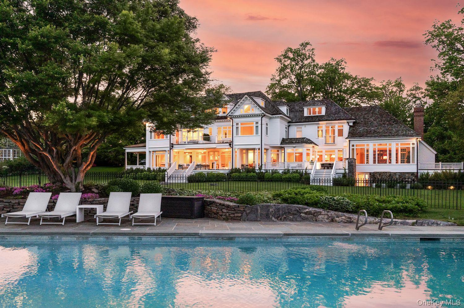 Single Family Hommocks Westchester County, NY 10538, MLS-922244-43