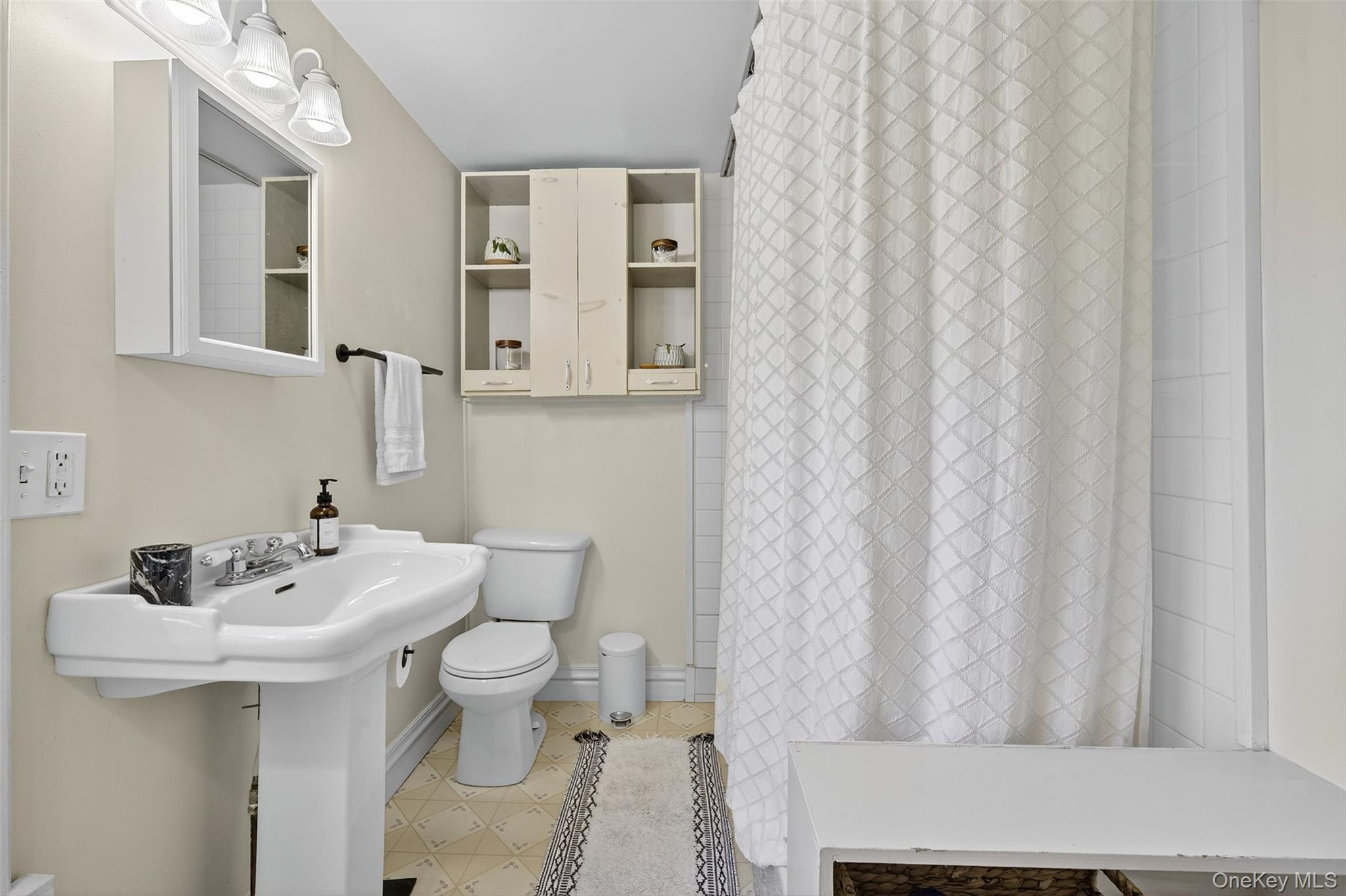 Single Family Whiteport Ulster County, NY 12401, MLS-922275-28