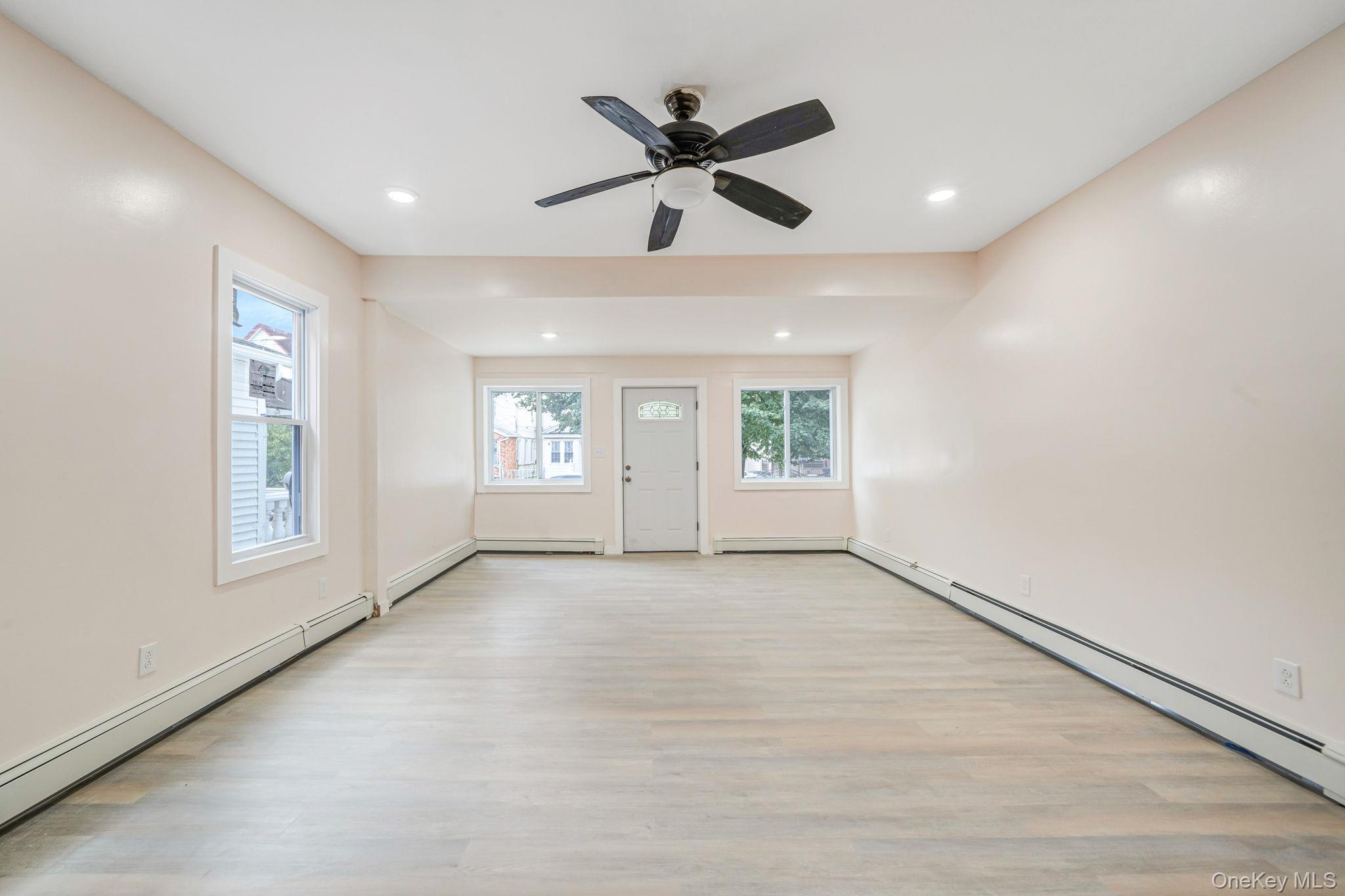 Single Family 116th Queens, NY 11419, MLS-922297-15