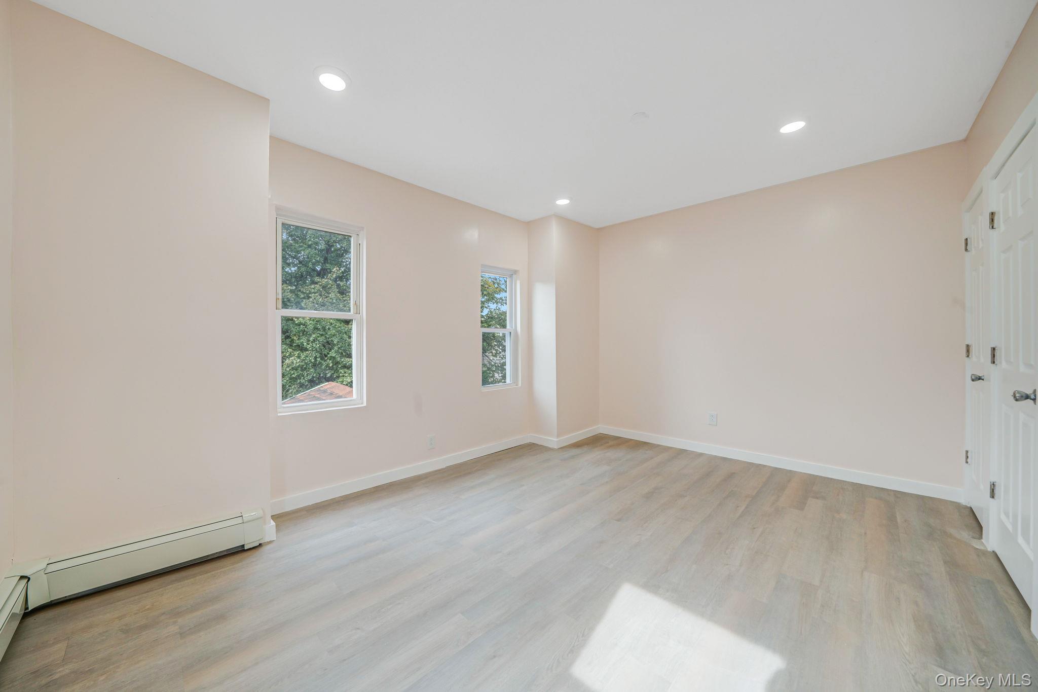 Single Family 116th Queens, NY 11419, MLS-922297-8