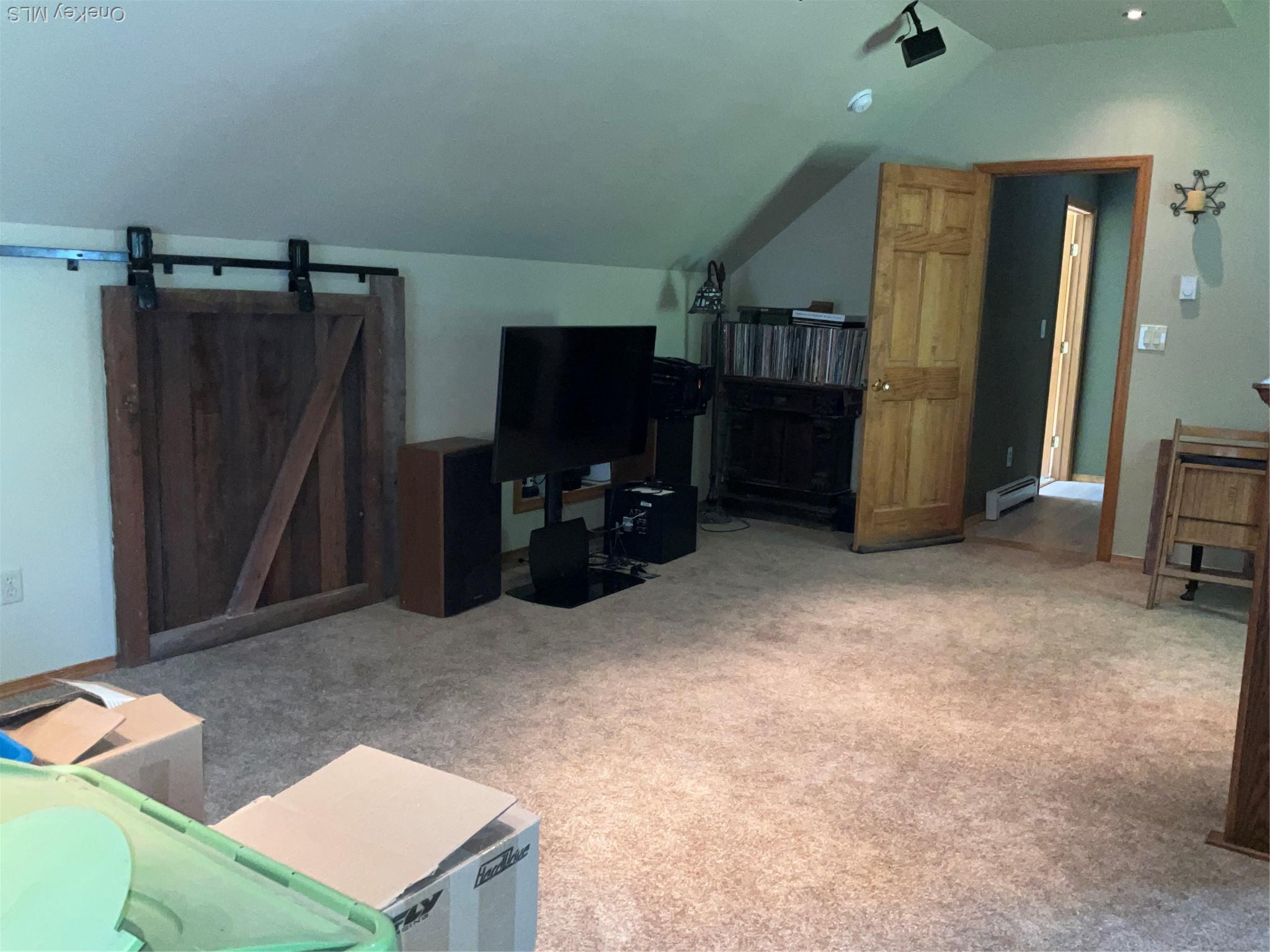 Single Family Meadow Court Out Of Area, NY 18337, MLS-922298-25