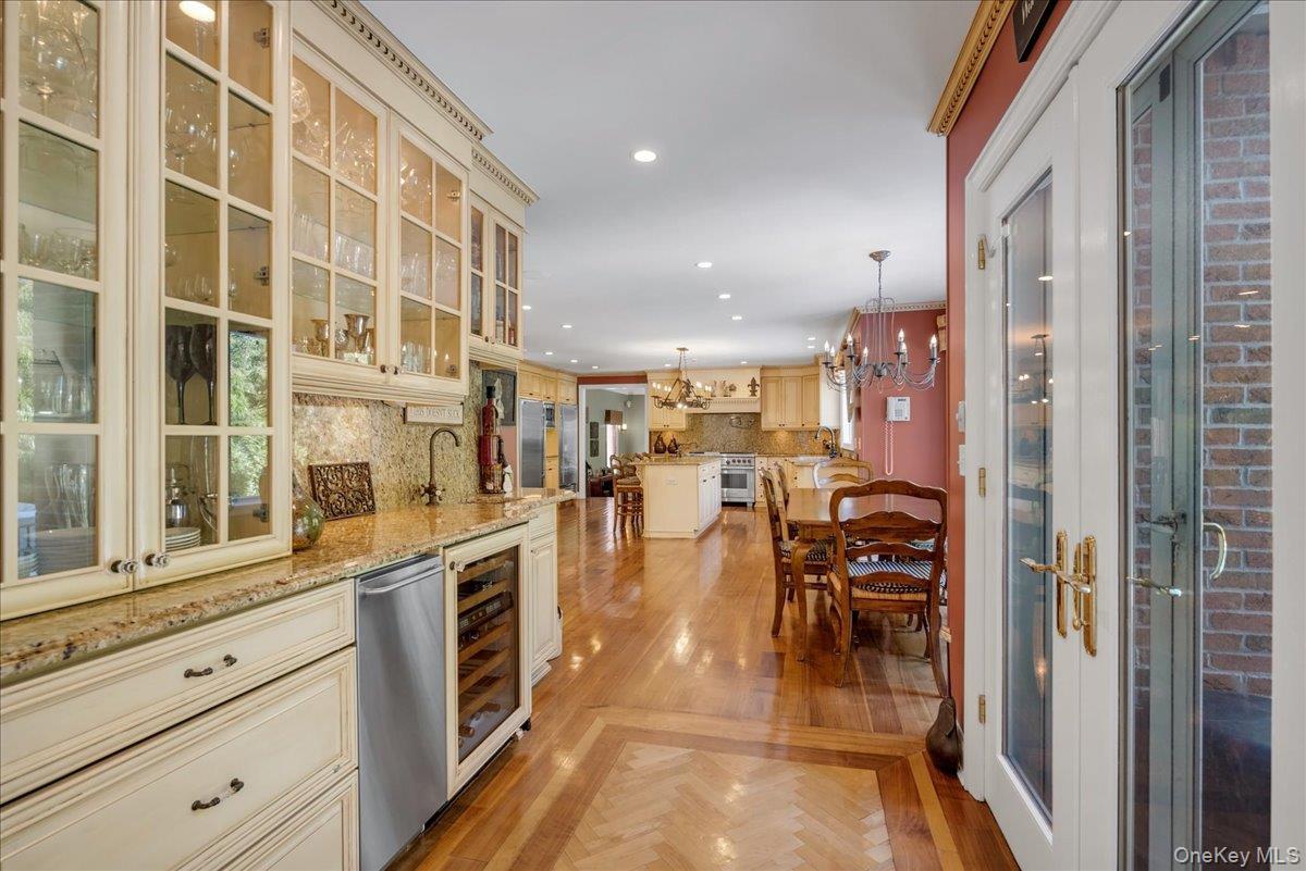 Single Family Pine Hill Nassau County, NY 11020, MLS-922314-15