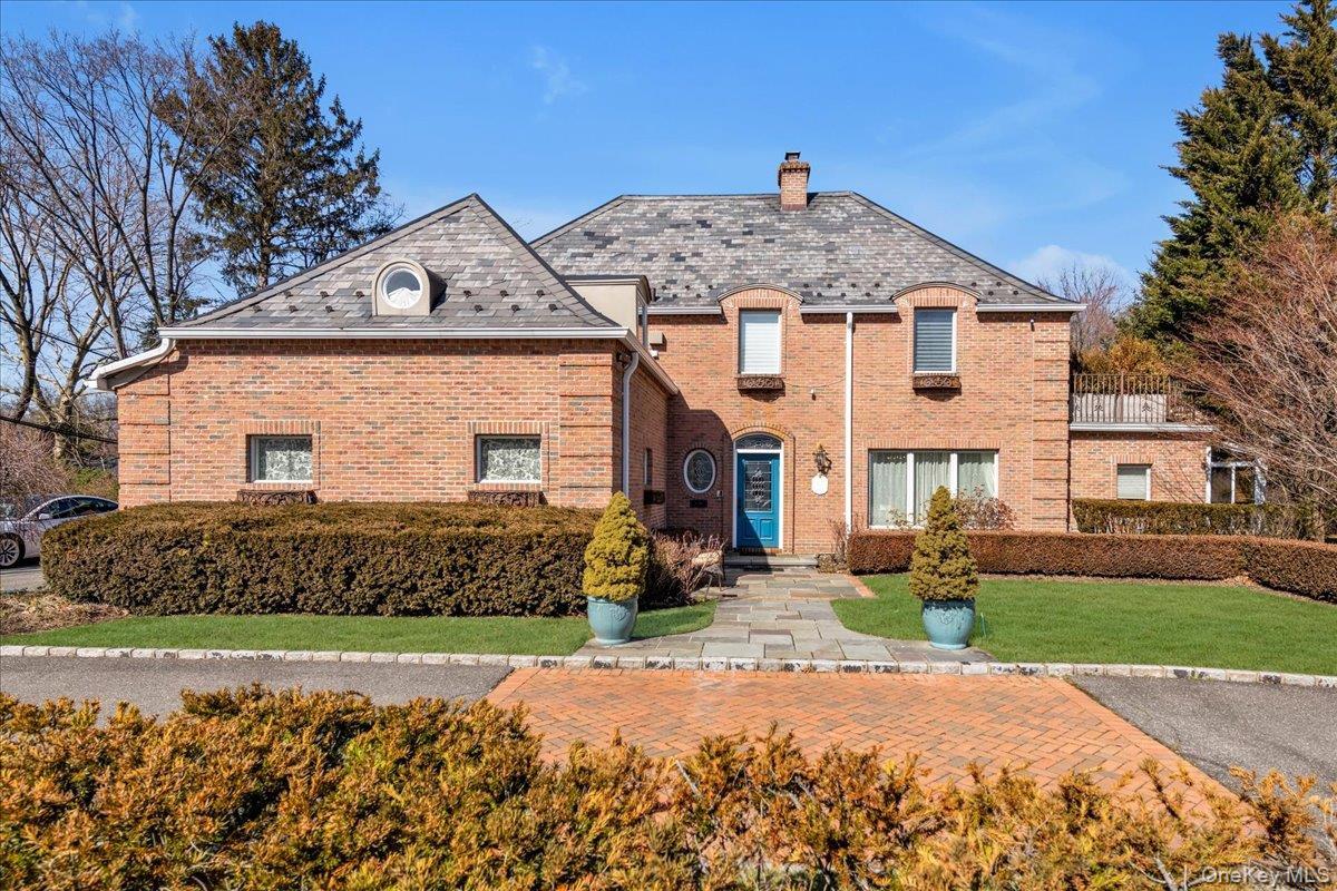 Single Family Pine Hill Nassau County, NY 11020, MLS-922314-2