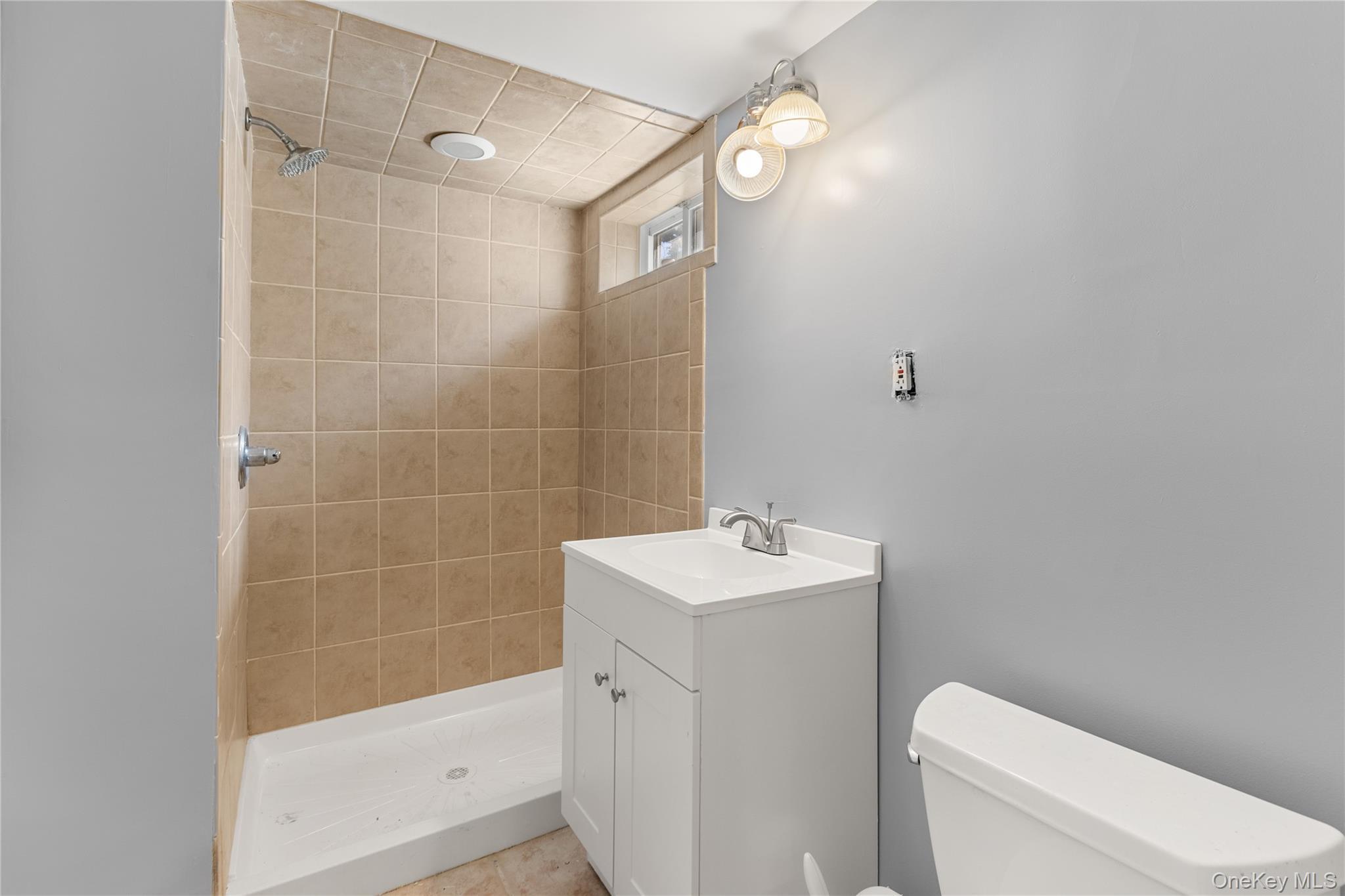 Single Family Carll  Suffolk County, NY 11706, MLS-922316-14