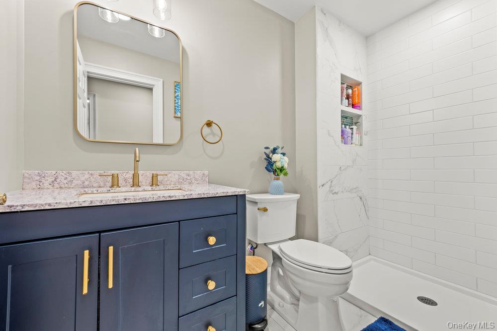 Single Family Lakeview  Dutchess County, NY 12531, MLS-922337-22