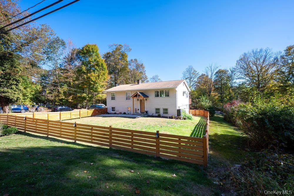 Single Family Lakeview  Dutchess County, NY 12531, MLS-922337-45