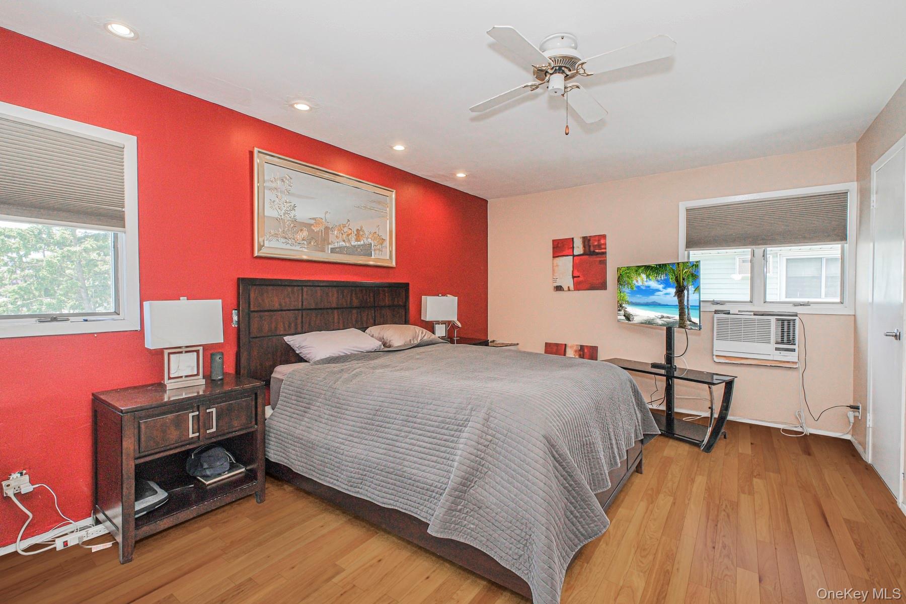 Single Family 70th Brooklyn, NY 11234, MLS-922342-8