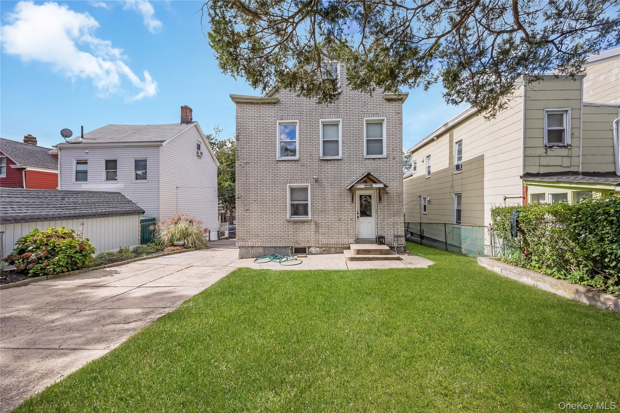 Single Family 124th  Queens, NY 11356, MLS-922353-23