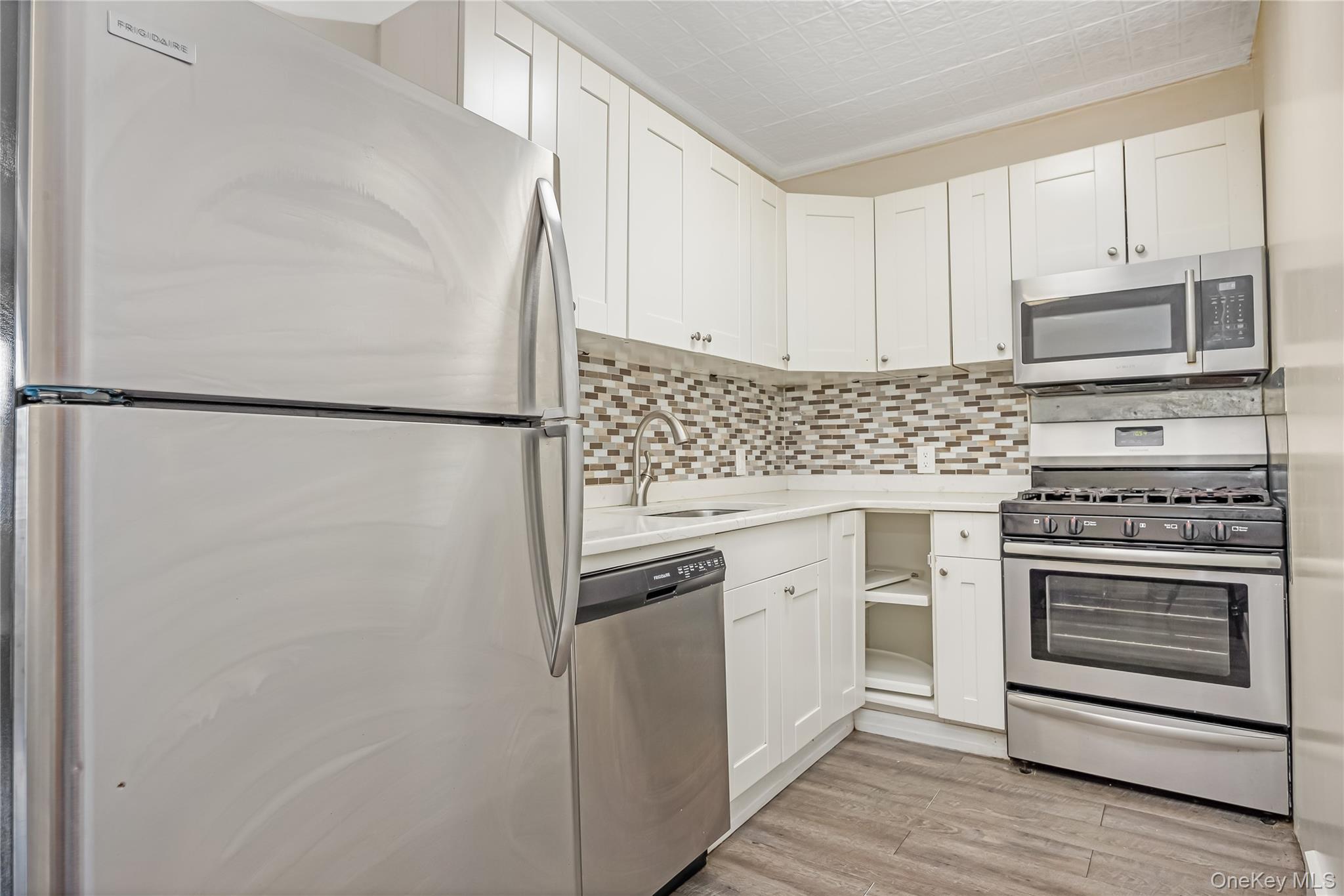 Single Family 124th  Queens, NY 11356, MLS-922353-8