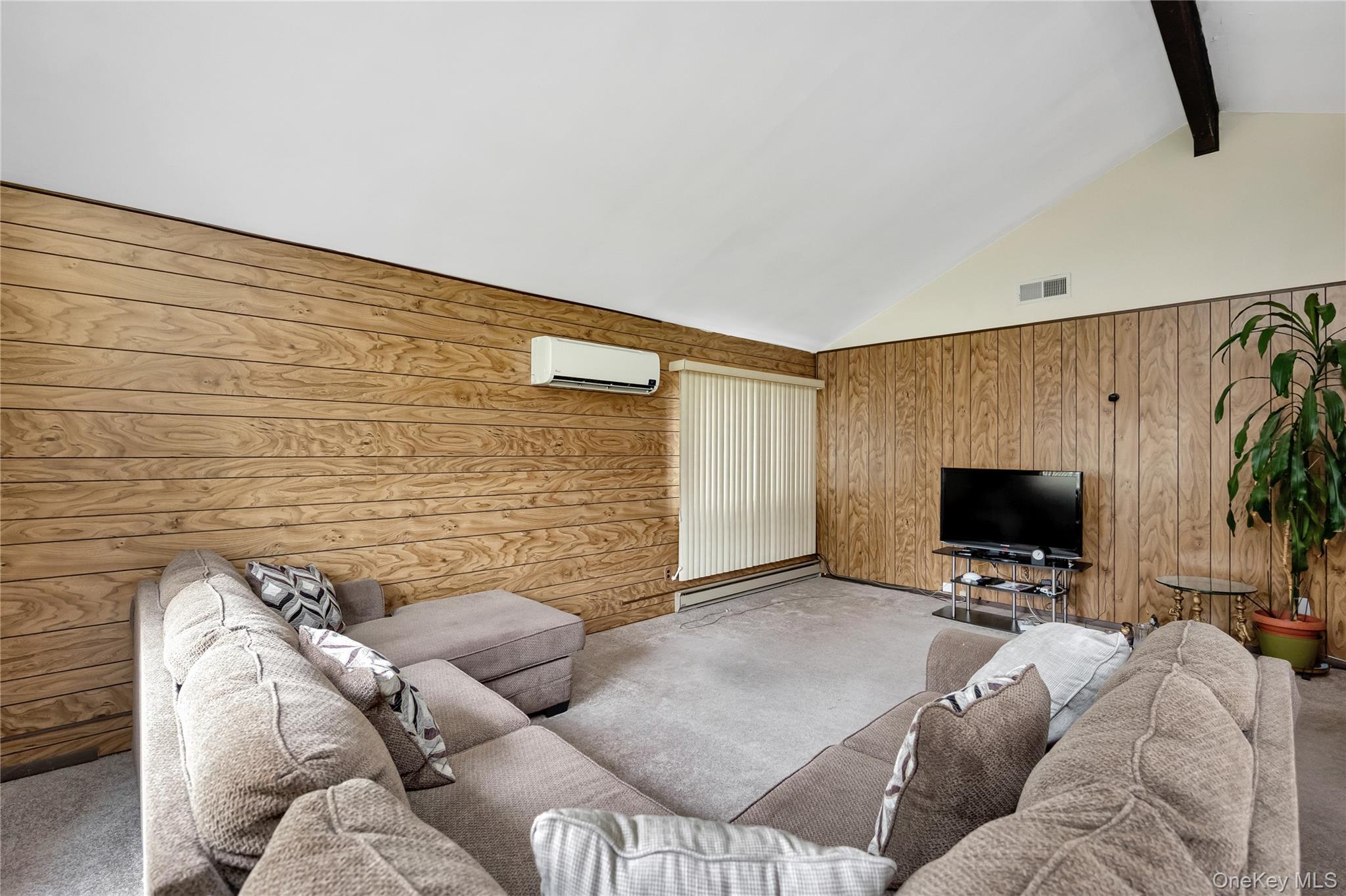 Single Family Mansfield  Nassau County, NY 11762, MLS-922354-13