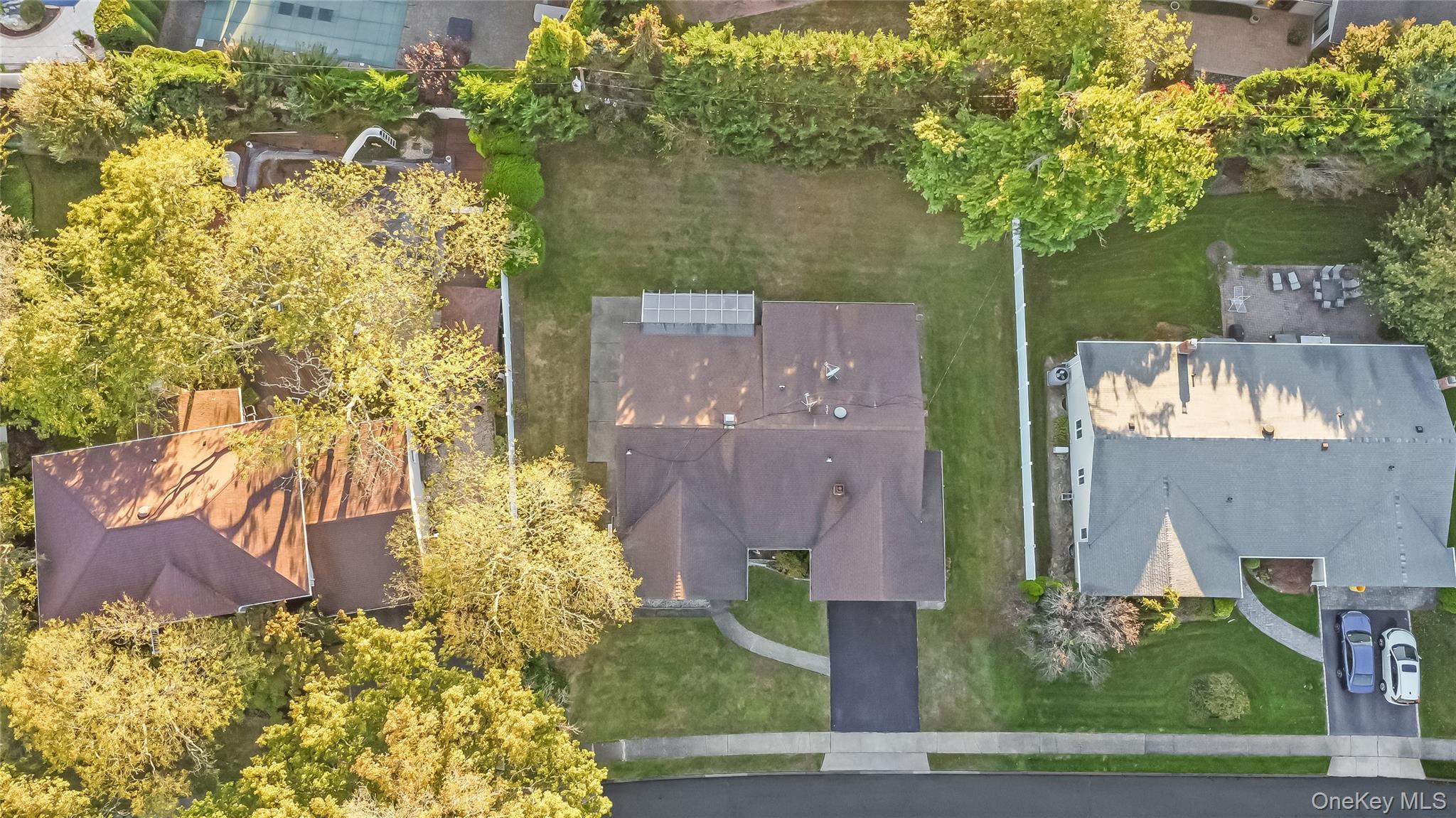 Single Family Mansfield  Nassau County, NY 11762, MLS-922354-36