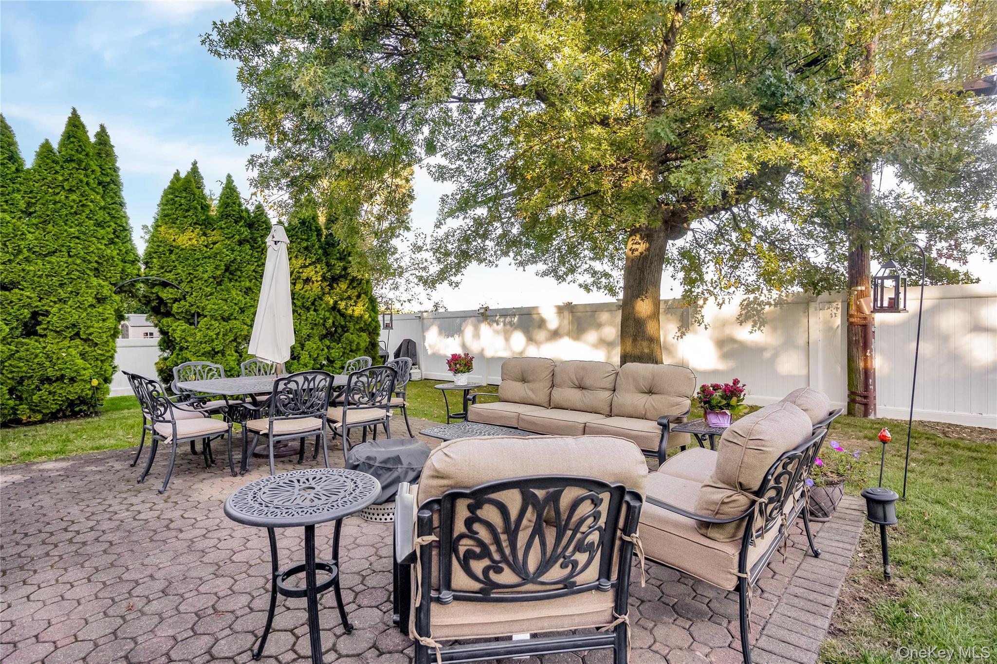 Single Family Brompton Nassau County, NY 11530, MLS-922363-20