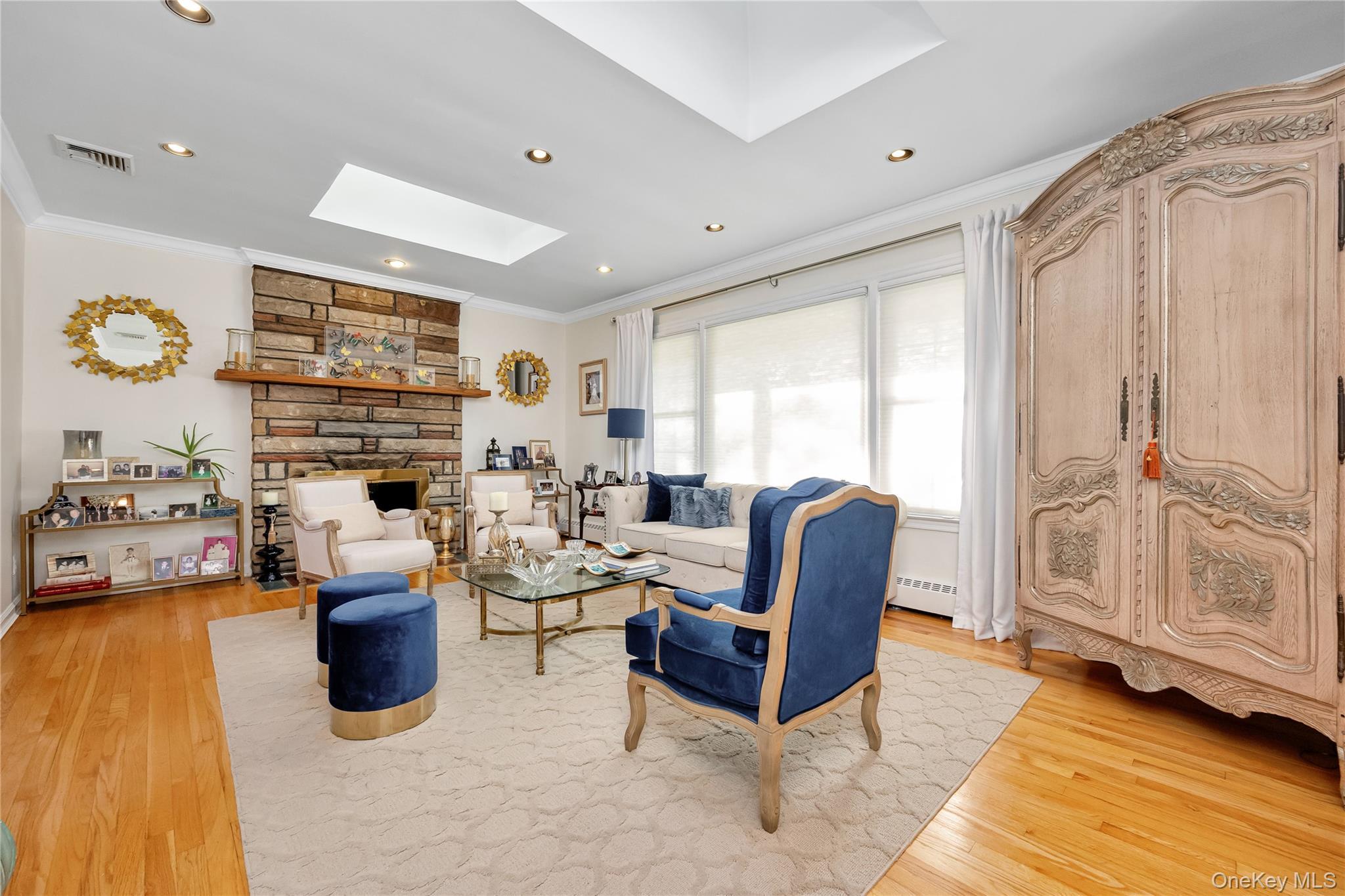 Single Family Brompton Nassau County, NY 11530, MLS-922363-23