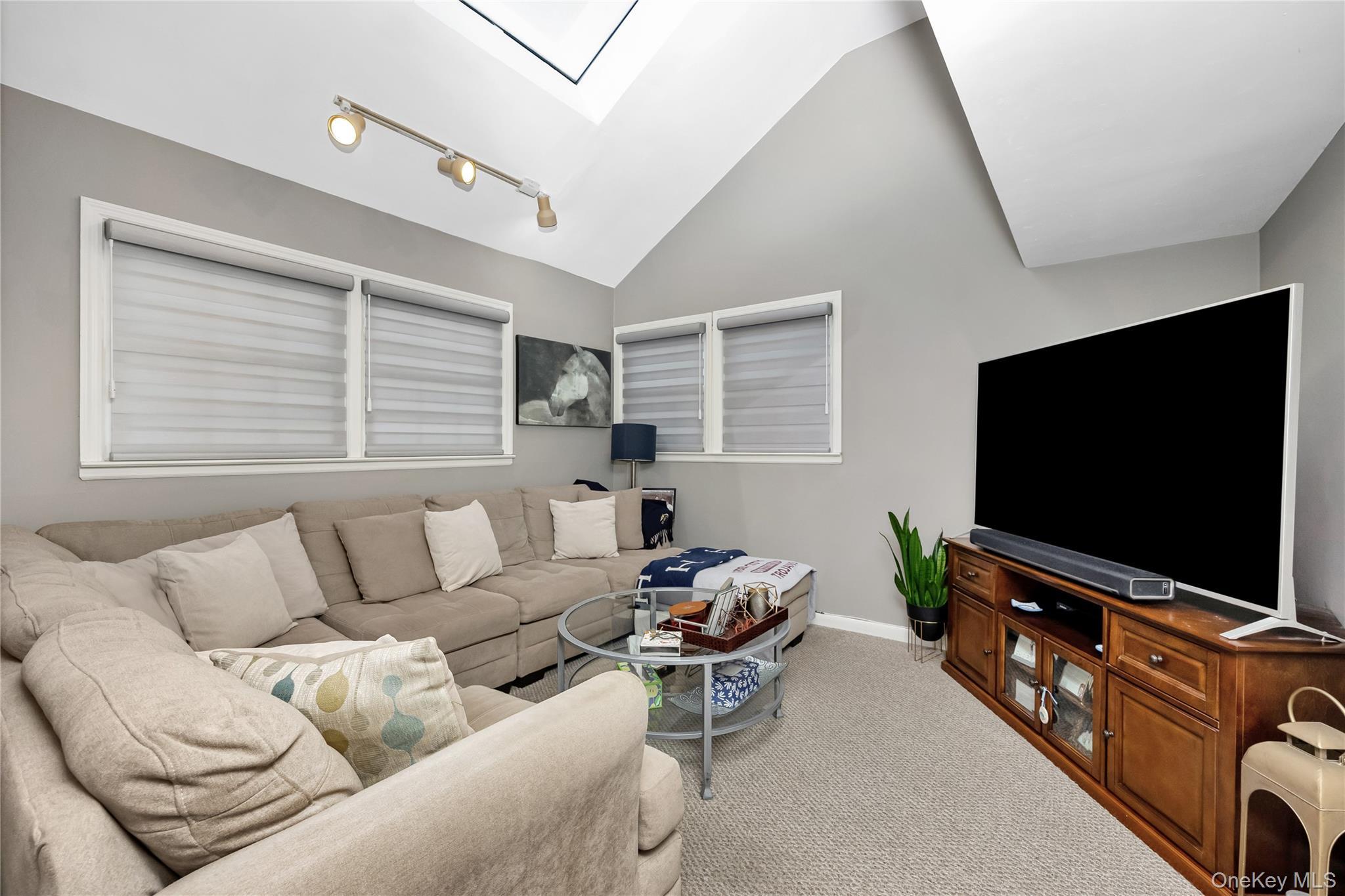 Single Family Brompton Nassau County, NY 11530, MLS-922363-32