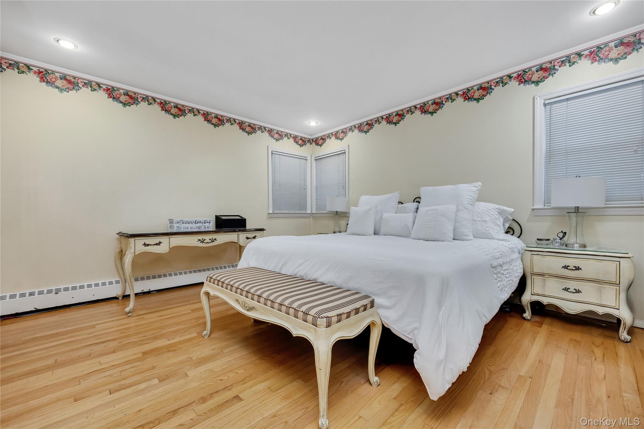 Single Family Brompton Nassau County, NY 11530, MLS-922363-37