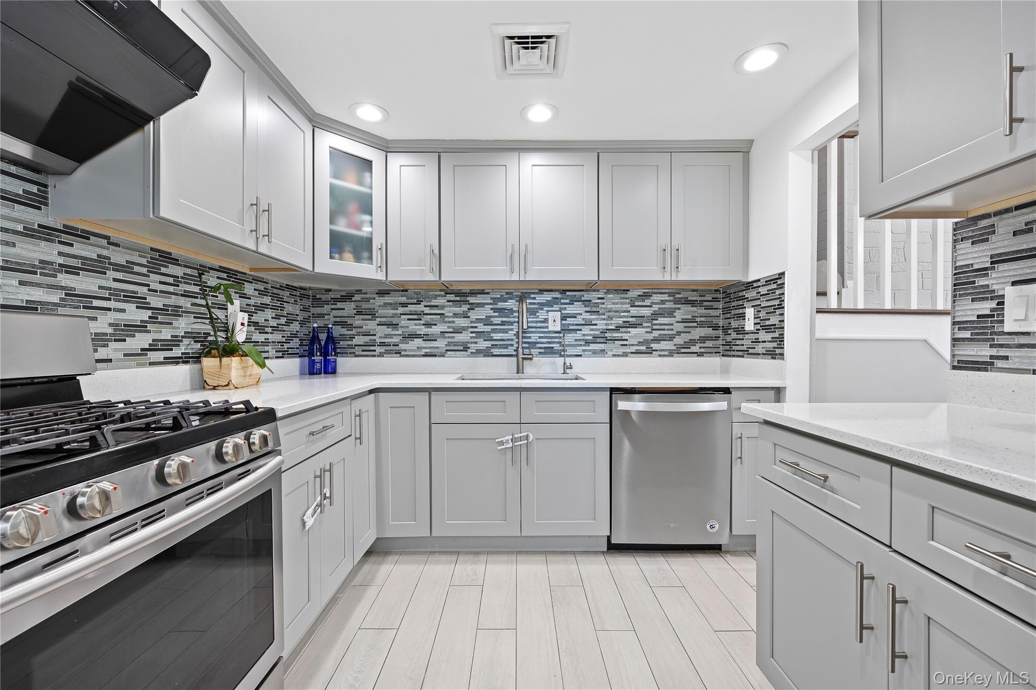 Single Family Oxford  Nassau County, NY 11804, MLS-922366-12