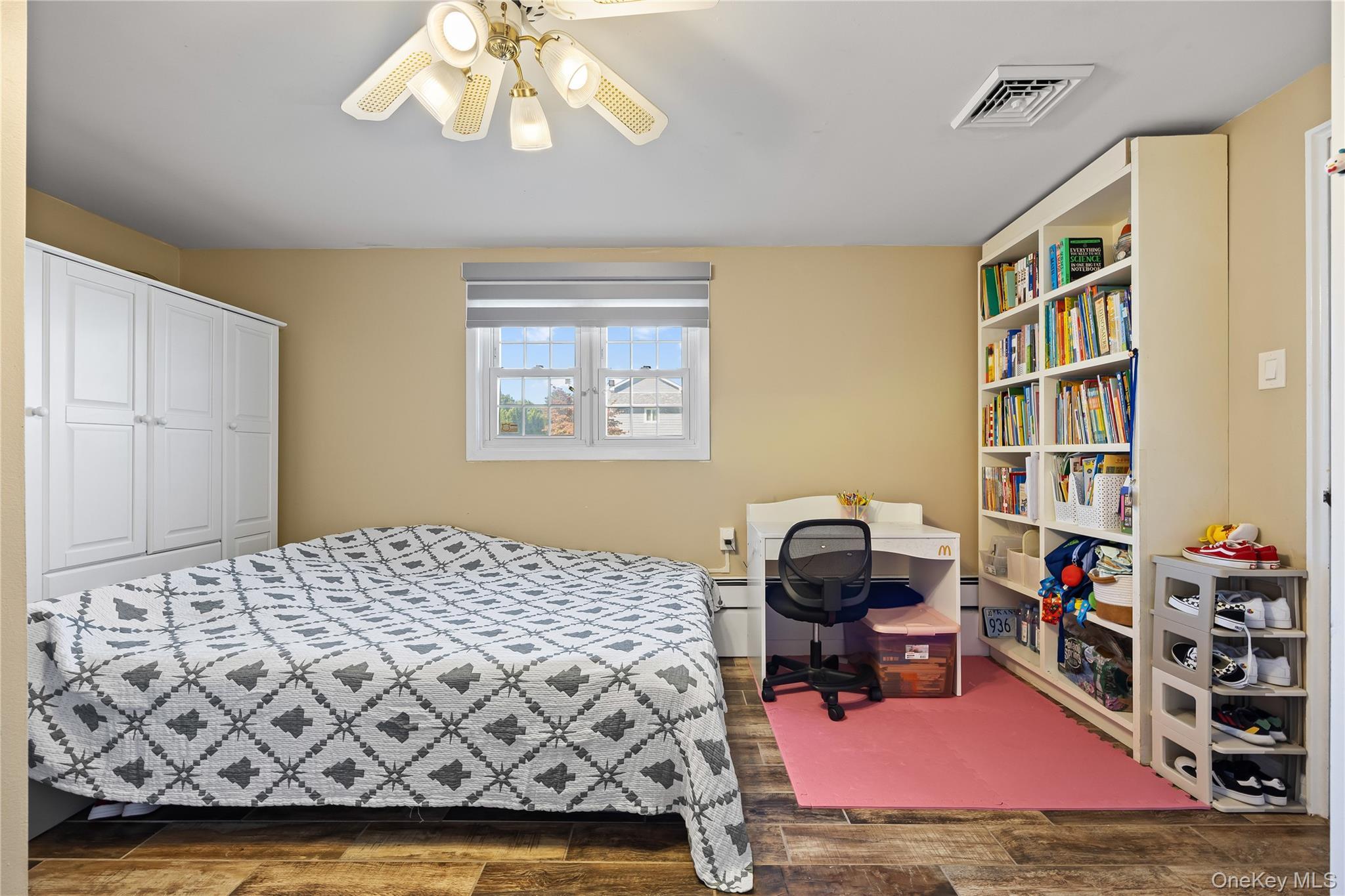 Single Family Oxford  Nassau County, NY 11804, MLS-922366-16