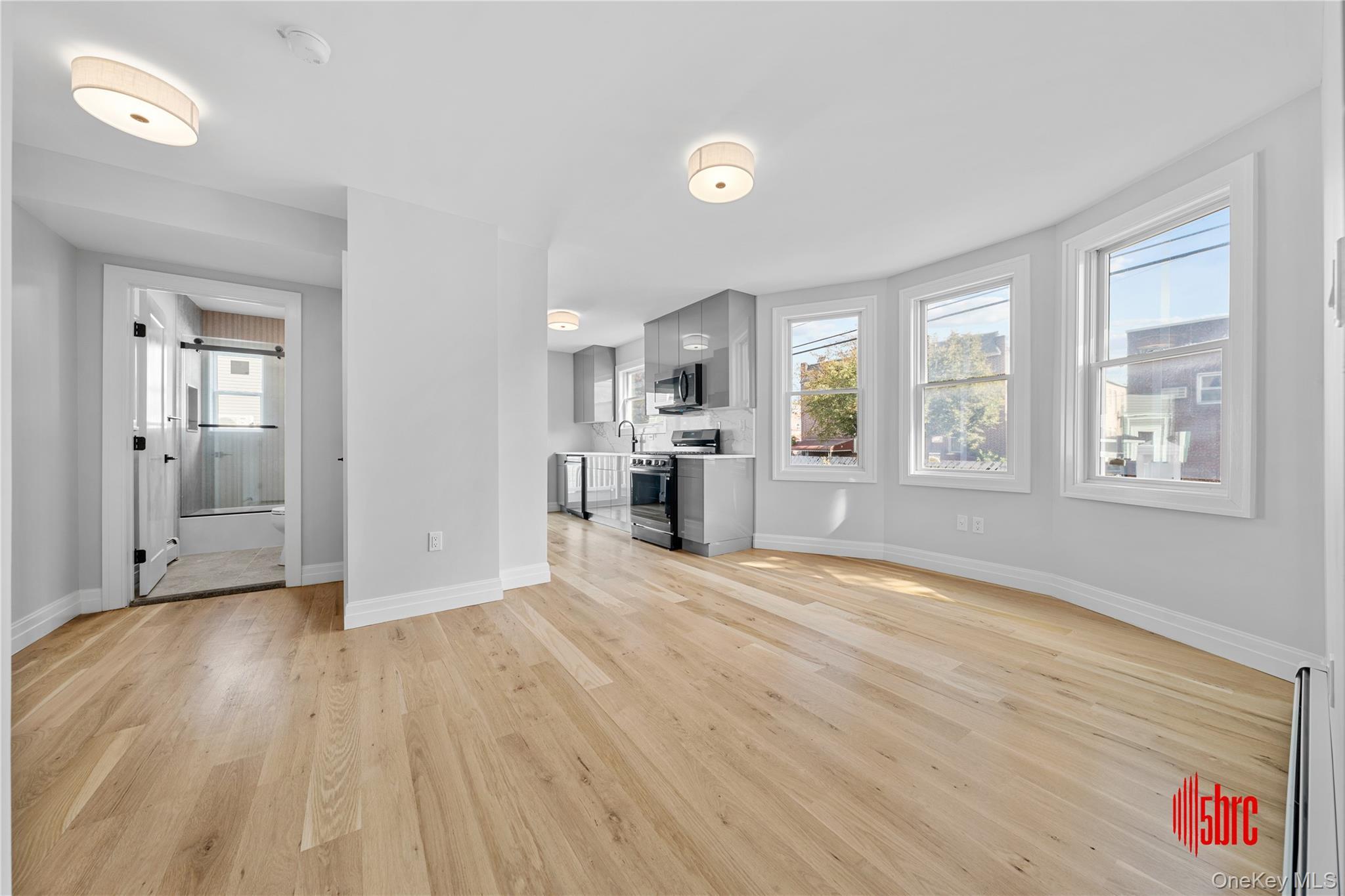 Single Family E 92nd Street Brooklyn, NY 11236, MLS-922370-17