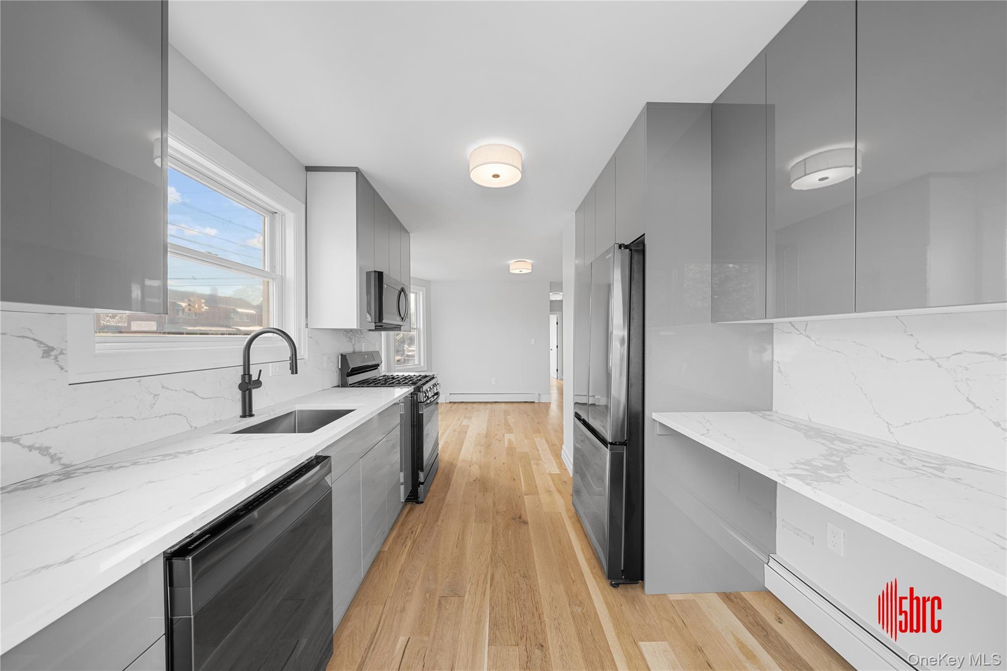 Single Family E 92nd Street Brooklyn, NY 11236, MLS-922370-19