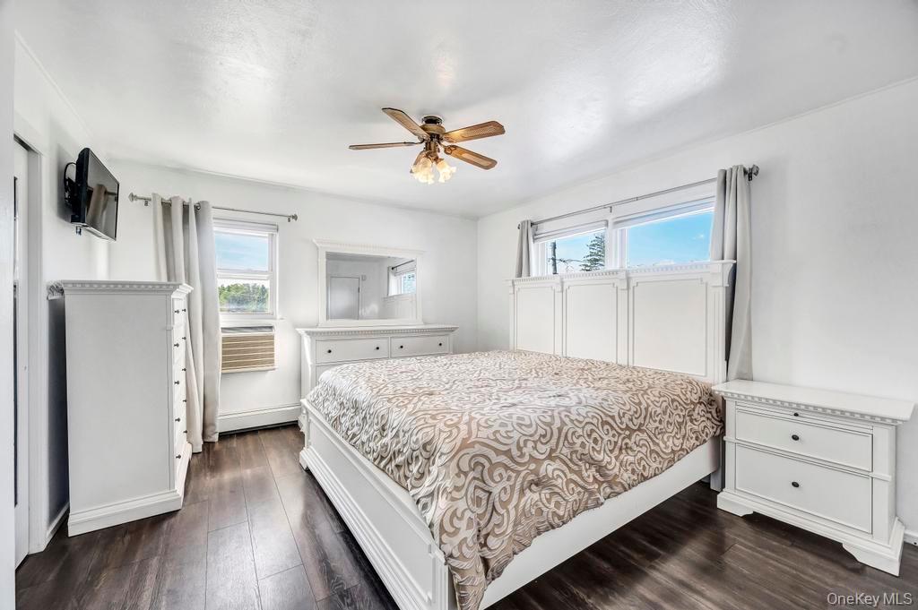 Single Family Hyacinth  Nassau County, NY 11590, MLS-922375-12