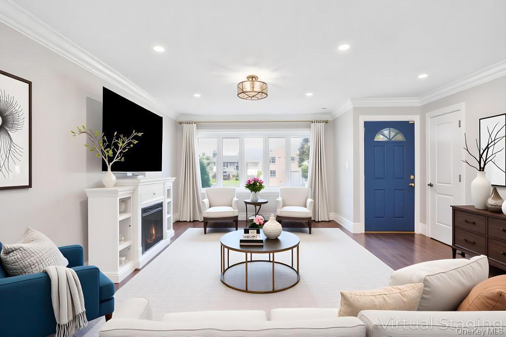 Single Family Hyacinth  Nassau County, NY 11590, MLS-922375-2