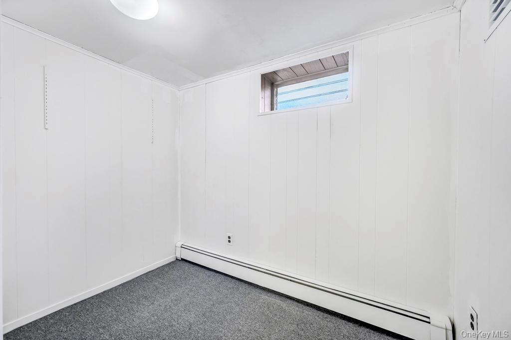 Single Family Hyacinth  Nassau County, NY 11590, MLS-922375-23