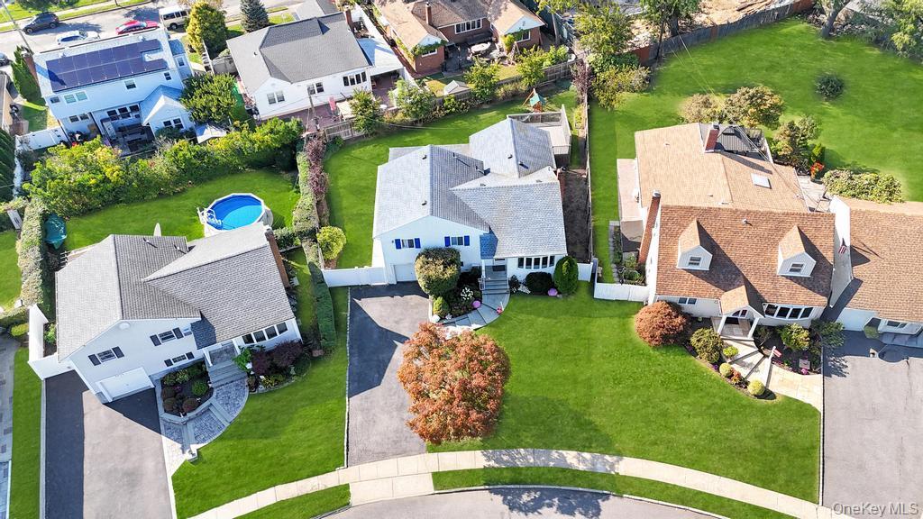 Single Family Hyacinth  Nassau County, NY 11590, MLS-922375-29