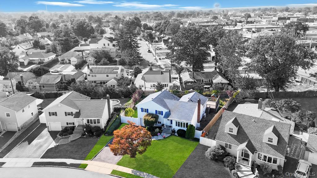 Single Family Hyacinth  Nassau County, NY 11590, MLS-922375-30