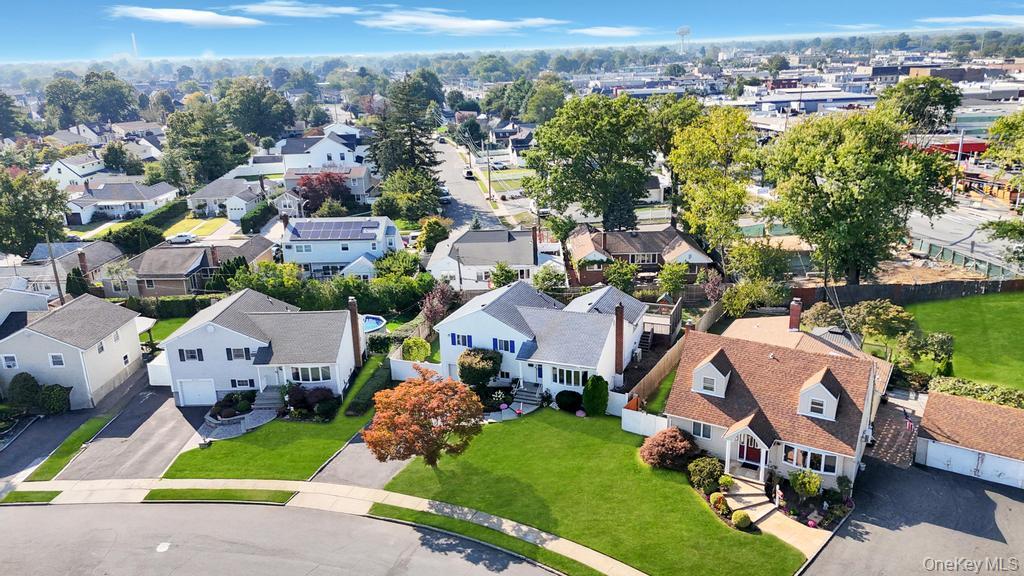 Single Family Hyacinth  Nassau County, NY 11590, MLS-922375-31